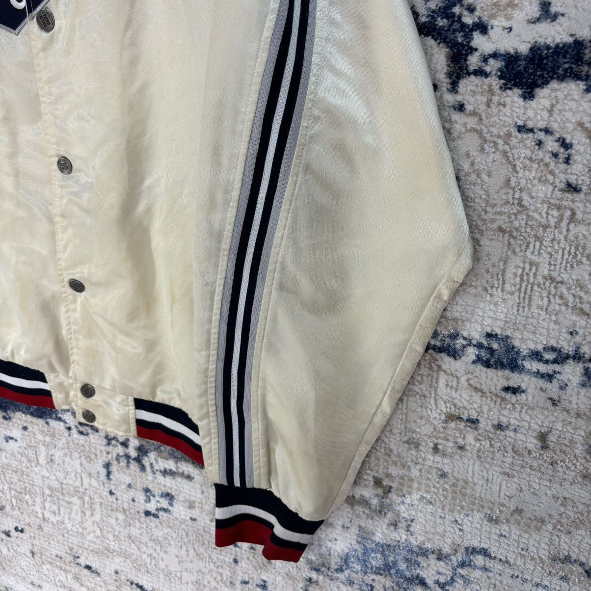 Fubu × Vintage Vintage FUBU Jeans Light Bomber Jacket Size US XL / EU 56 / 4 - 4 Thumbnail