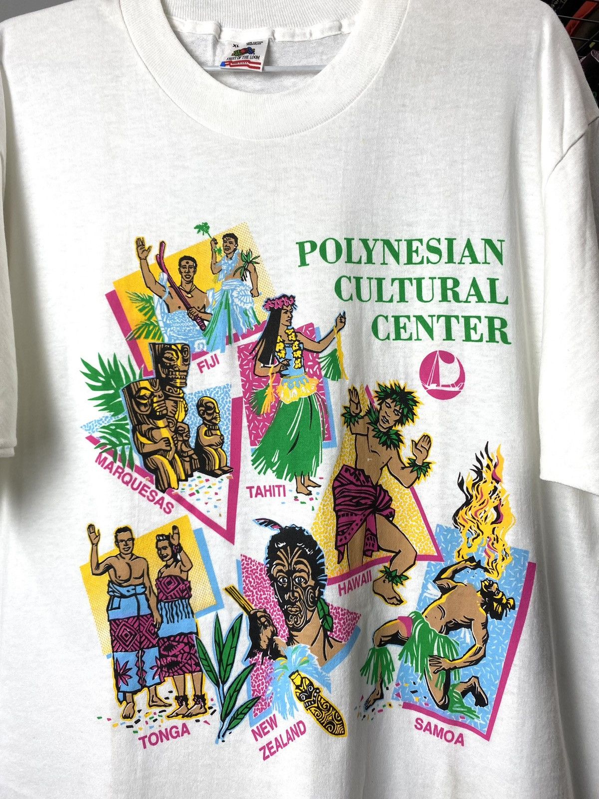 Vintage 90’s Vintage Surf Hawaii Samoa Tahiti Fiji Tonga T Shirt Size US XL / EU 56 / 4 - 2 Thumbnail