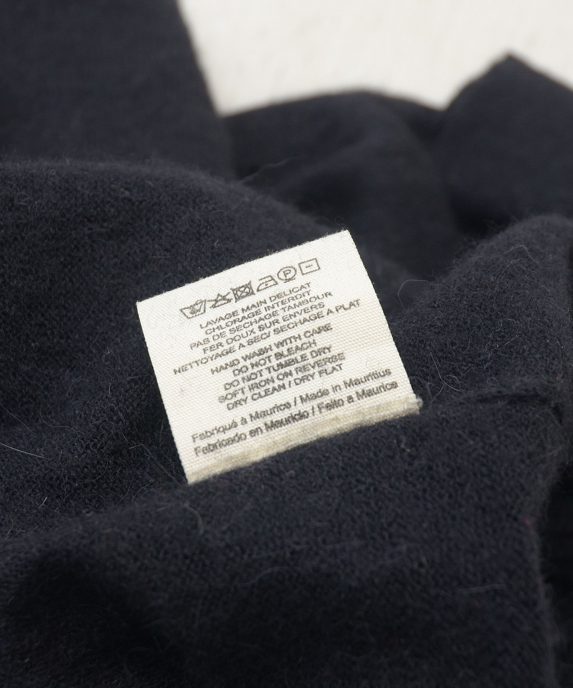 Hartford Hartford Baby Alpaca Long Sleeve Sweater V-neck Jumper Sz 3 Size L / US 10 / IT 46 - 9 Thumbnail
