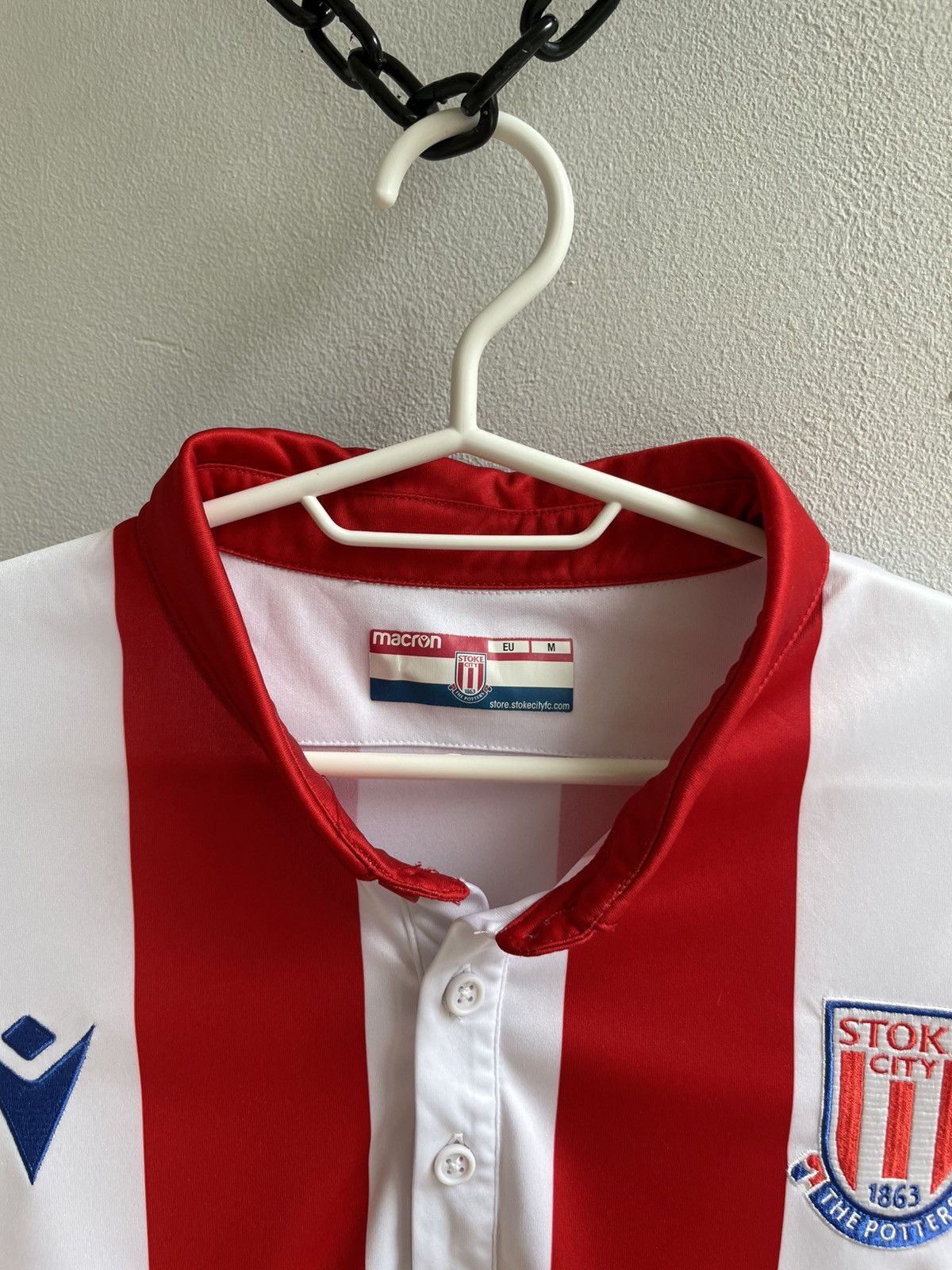 Vintage Stoke City 2018 2019 Football Soccer Jersey Shirt Home Size US M / EU 48-50 / 2 - 8 Thumbnail
