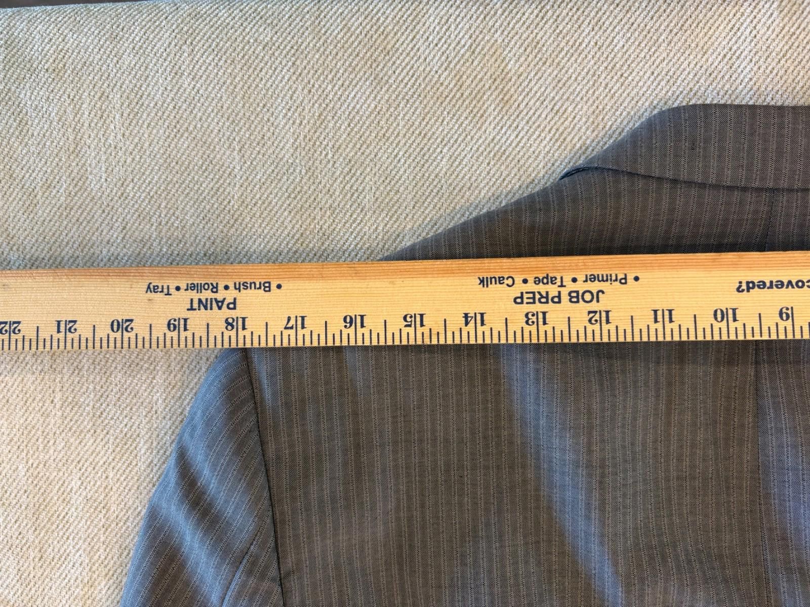 John Varvatos John Varvatos U.S.A. "Bowery" Suit 38R / 32 Waist Excellent Size 38R - 4 Thumbnail
