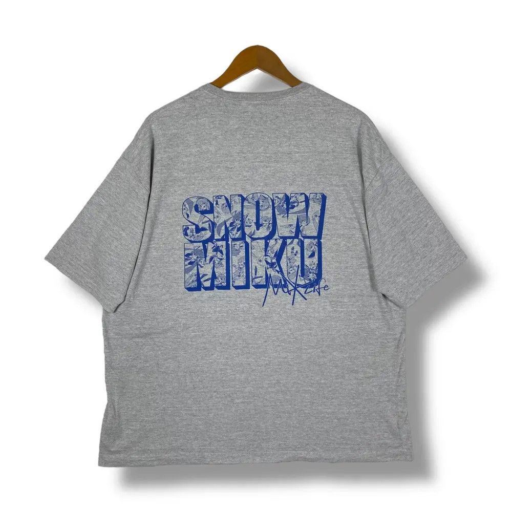 Anime SNOW MIKU Mix Life Vocaloid Idol Anime Graphic Tee Shirt Size US XL / EU 56 / 4 - 1 Thumbnail