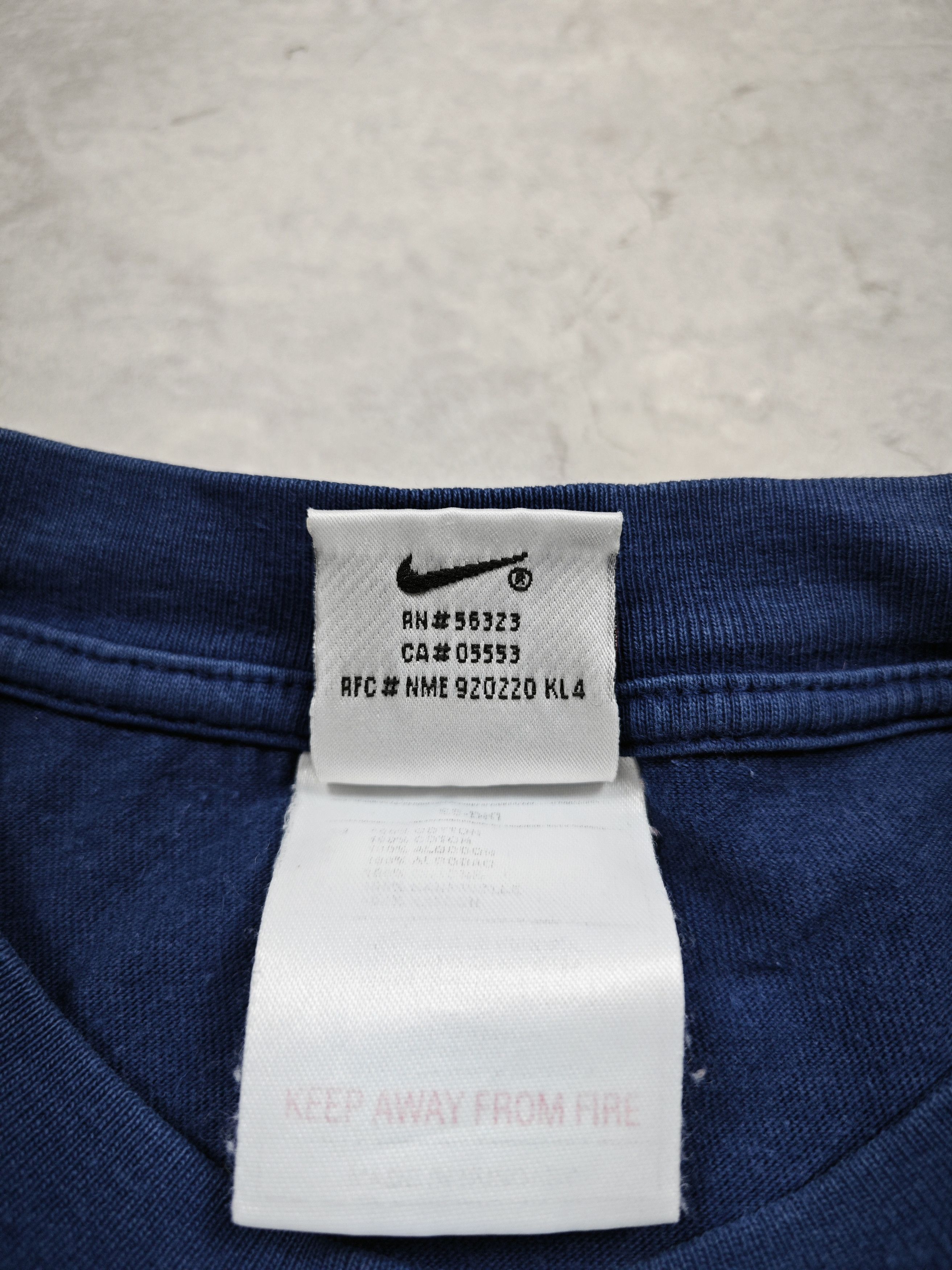 Nike Nike Vintage Streetwear T Shirt Size US M / EU 48-50 / 2 - 6 Thumbnail