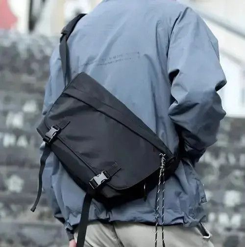 Japanese Brand Fashion grunge waterproof crossbody messenger bag Size ONE SIZE - 3 Thumbnail