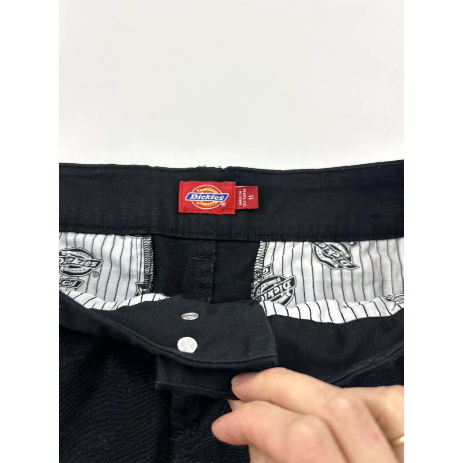 Dickies Dickies Skirt Womens Size 11 Black Pencil Side Zip High Rise Mini Skirt Casual Fall Streetwear Vintage Style Womens Dickies Skirt Size 32" / US 10 / IT 46 - 4 Thumbnail