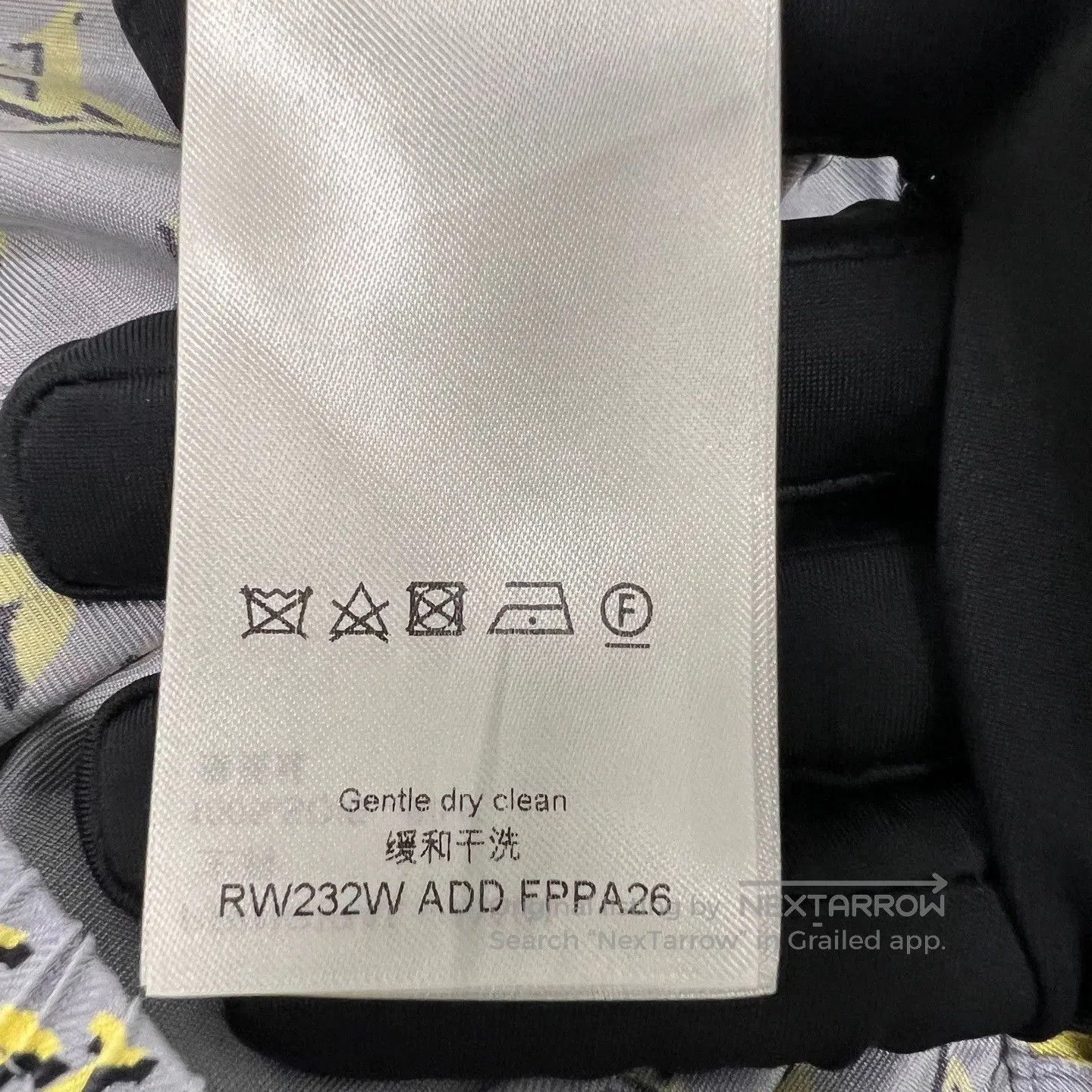 Louis Vuitton Louis Vuitton Blue Monogram Silk Shorts. Size US 38 / EU 54 - 7 Thumbnail