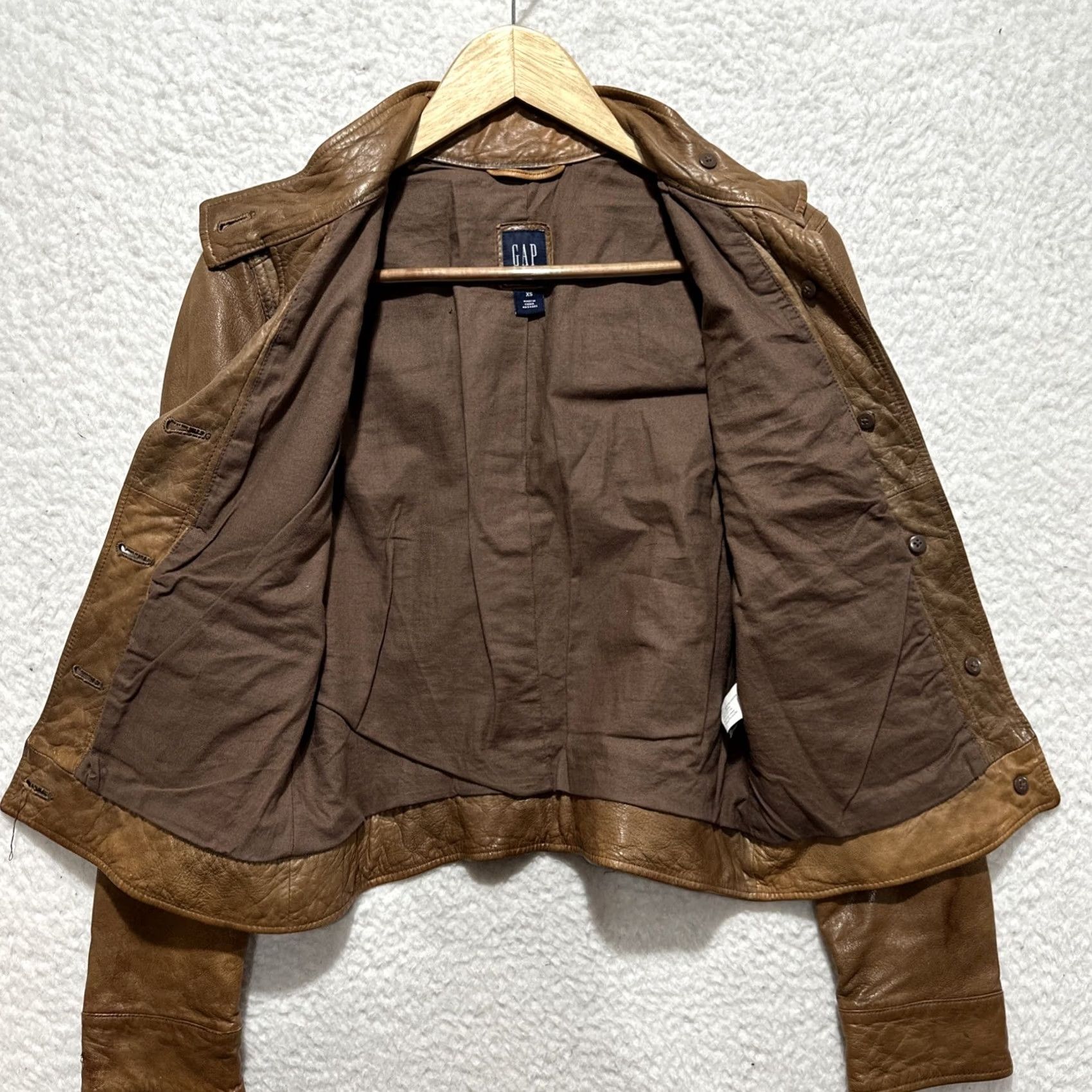 Gap VINTAGE Gap Motorcycle Jacket Womens XS Leather Tan Button Up 2000s Size XS / US 0-2 / IT 36-38 - 4 Thumbnail