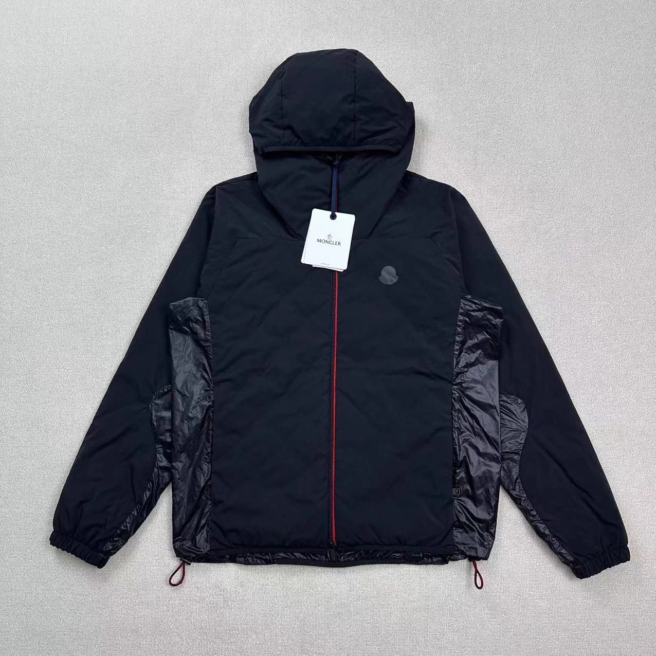 Moncler MONCLER light iridescent logo hood down jacket size 3 Size L / US 10 / IT 46 - 1 Thumbnail