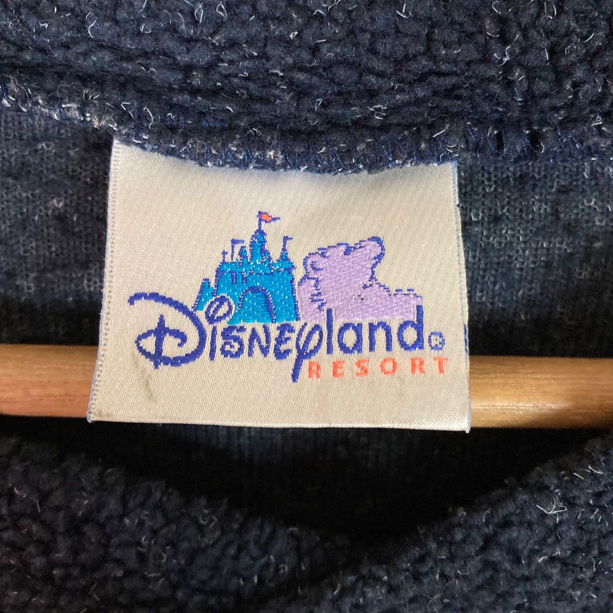 Disney Vintage Disney Mickey Mouse Pullover Jumper Sweatshirt Size US S / EU 44-46 / 1 - 6 Thumbnail