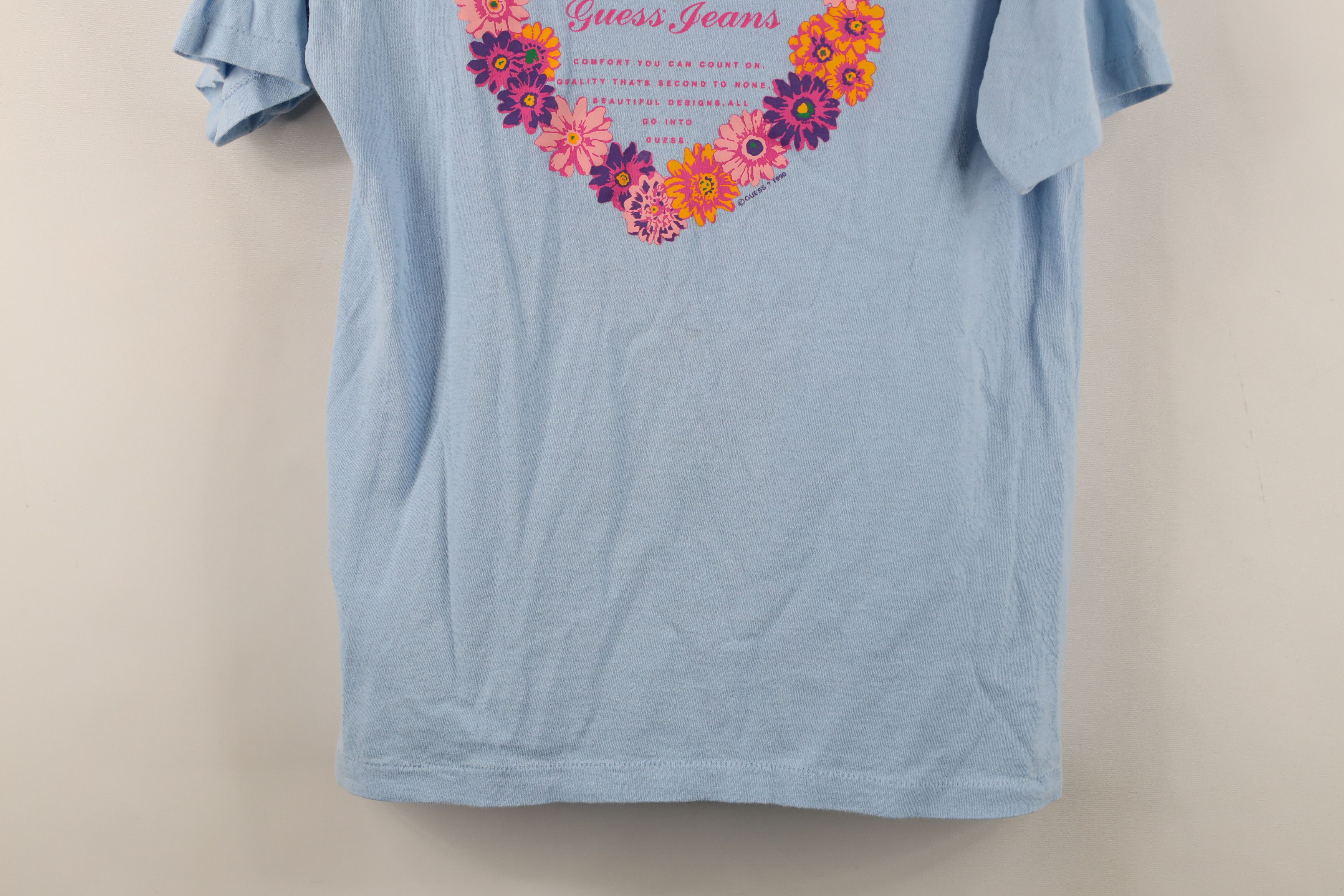 Guess Vintage 90s Guess Spell Out Heart Flower T-Shirt Blue USA Size M / US 6-8 / IT 42-44 - 3 Thumbnail