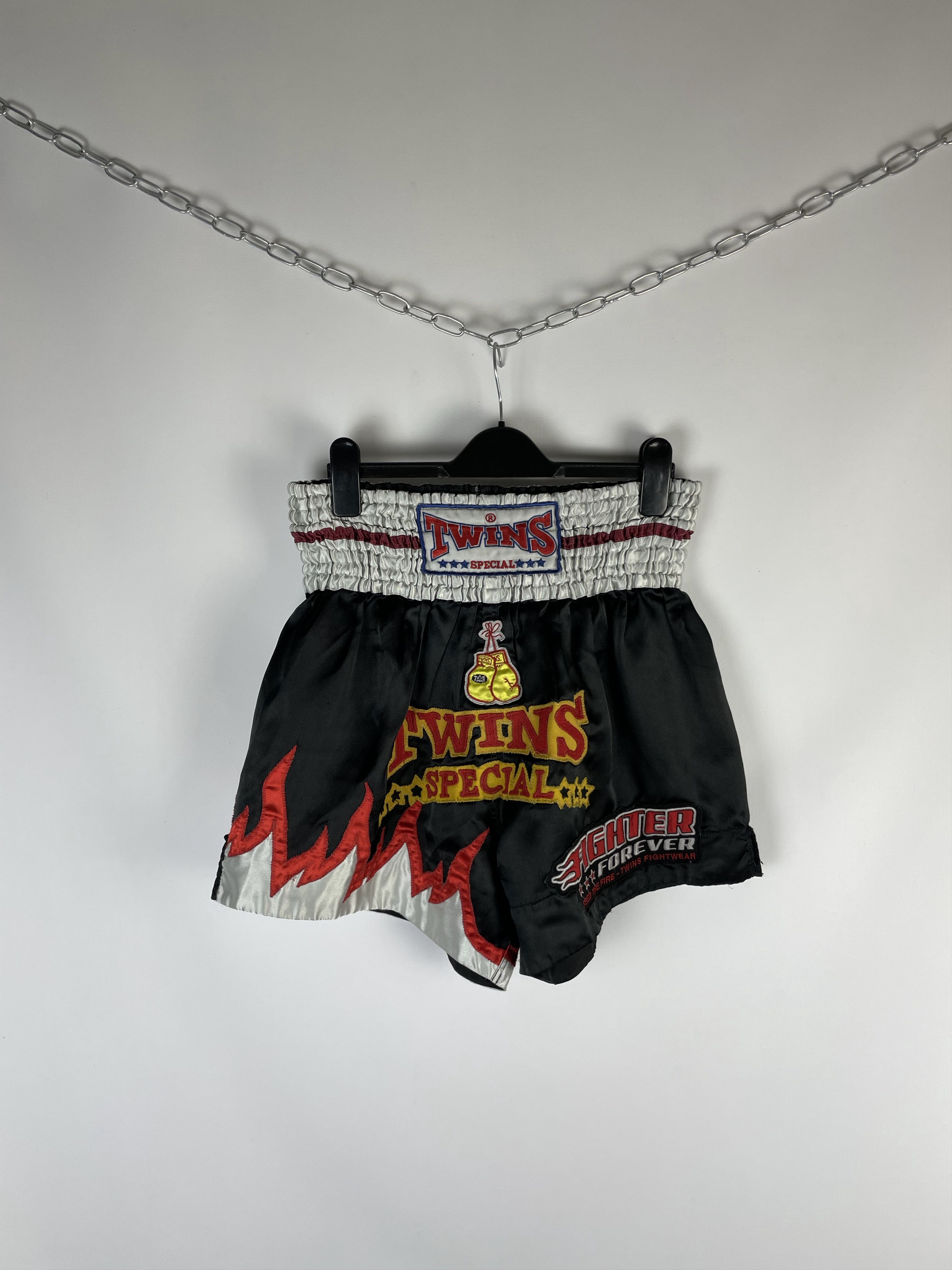 Twins Muay Thai Boxing Vintage Shorts Big Logo Size US 36 / EU 52 - 1 Thumbnail