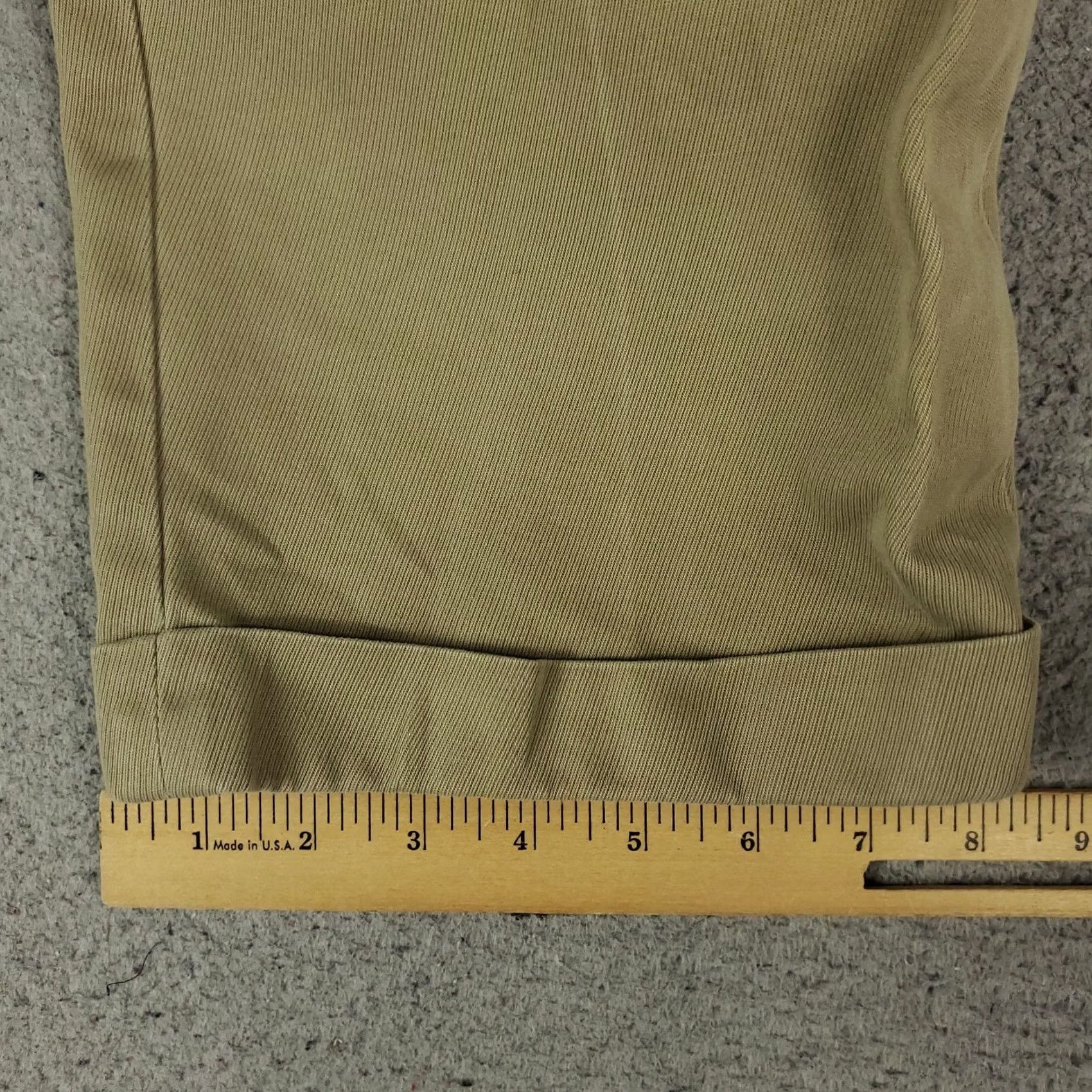 Brooks Brothers Brooks Brothers Mens Pants Size 36x28 Beige Chino Trousers Pleated Size US 36 / EU 52 - 6 Thumbnail