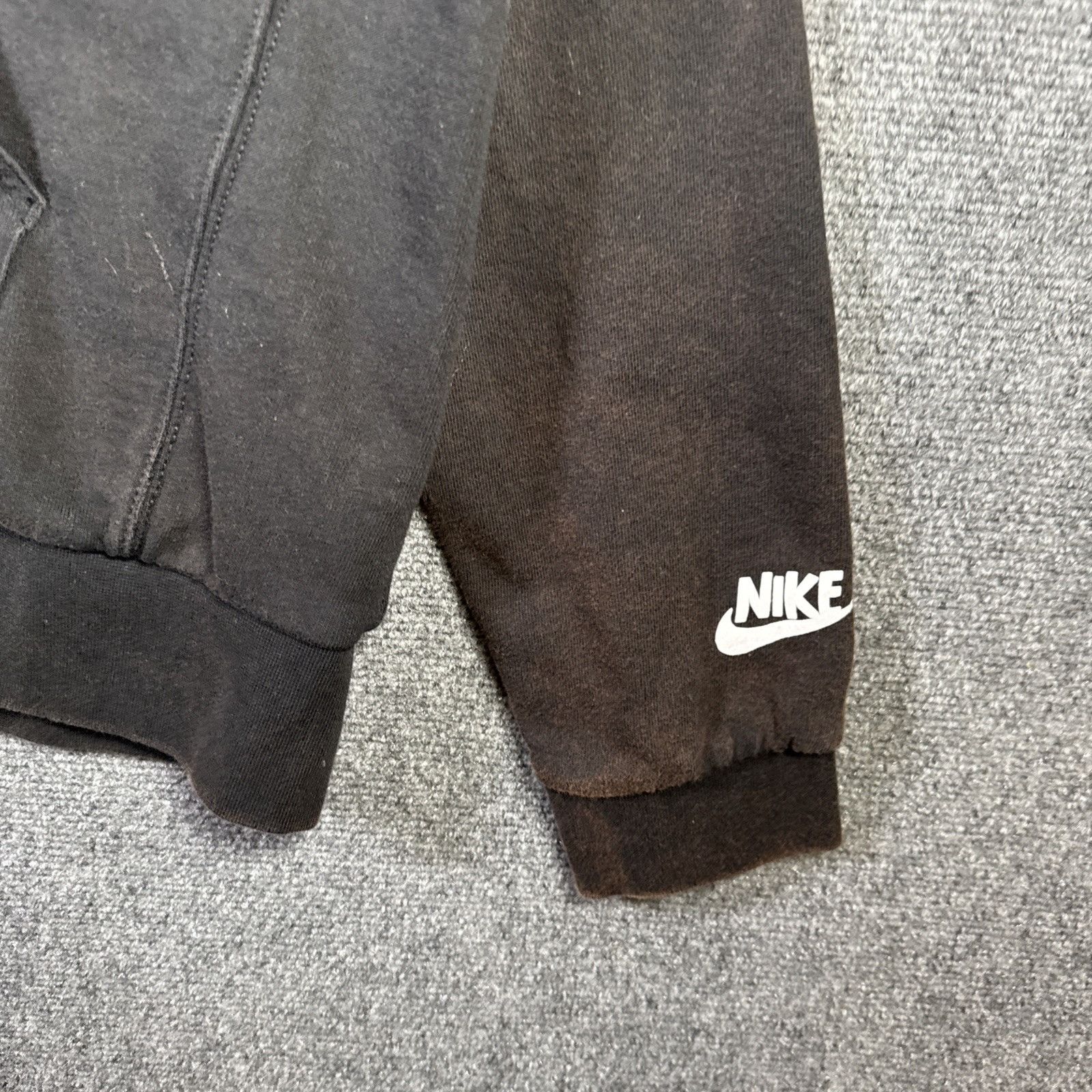 Nike Vintage Nike Hoodie Mens XL Black Y2K Sneaker Flower Cactus Size US XL / EU 56 / 4 - 3 Thumbnail
