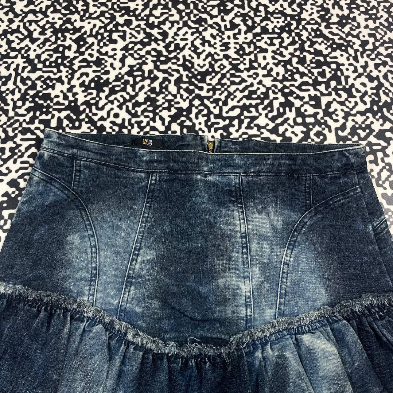 Japanese Brand Vintage Y2K Japanese Sexy Flared Mini Skirt Retro 90s Style Size 26" / US 2 / IT 38 - 9 Thumbnail