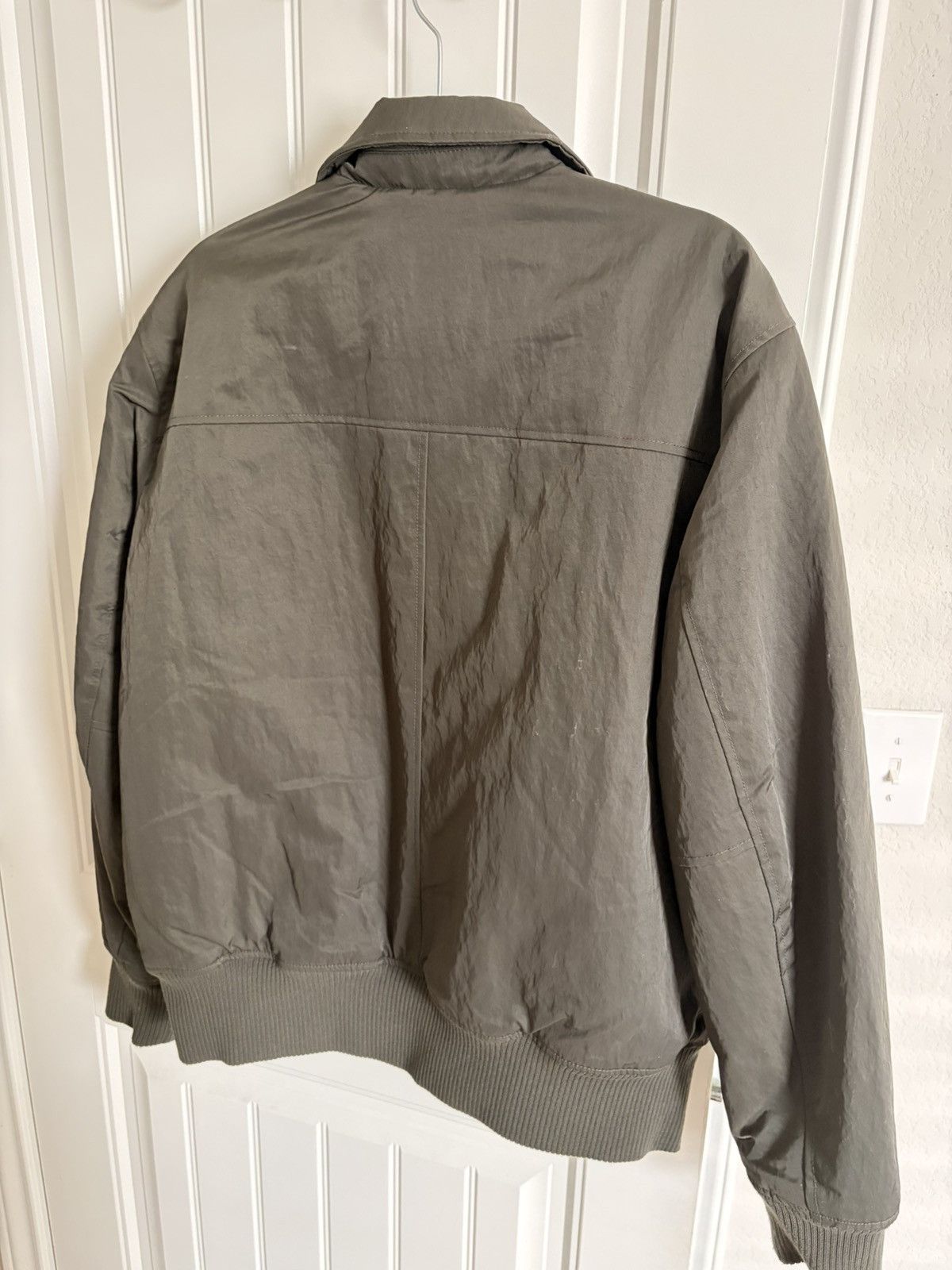 Banana Republic Banana Republic Tailored Performance Bomber Jacket Size US L / EU 52-54 / 3 - 2 Thumbnail
