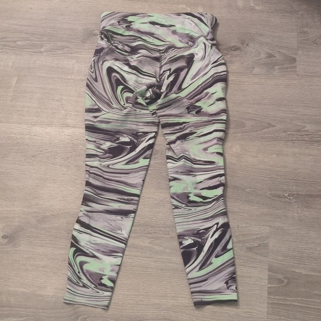 Lululemon Lululemon Base Pace High-Rise Tight paint Glide Warp size 8 Size 30" / US 8 / IT 44 - 3 Thumbnail