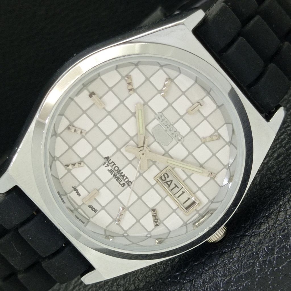 Seiko REFURBISHED VINTAGE SEIKO 5 AUTO JAPAN MENS WATCH a440213 Size 38 - 1 Thumbnail