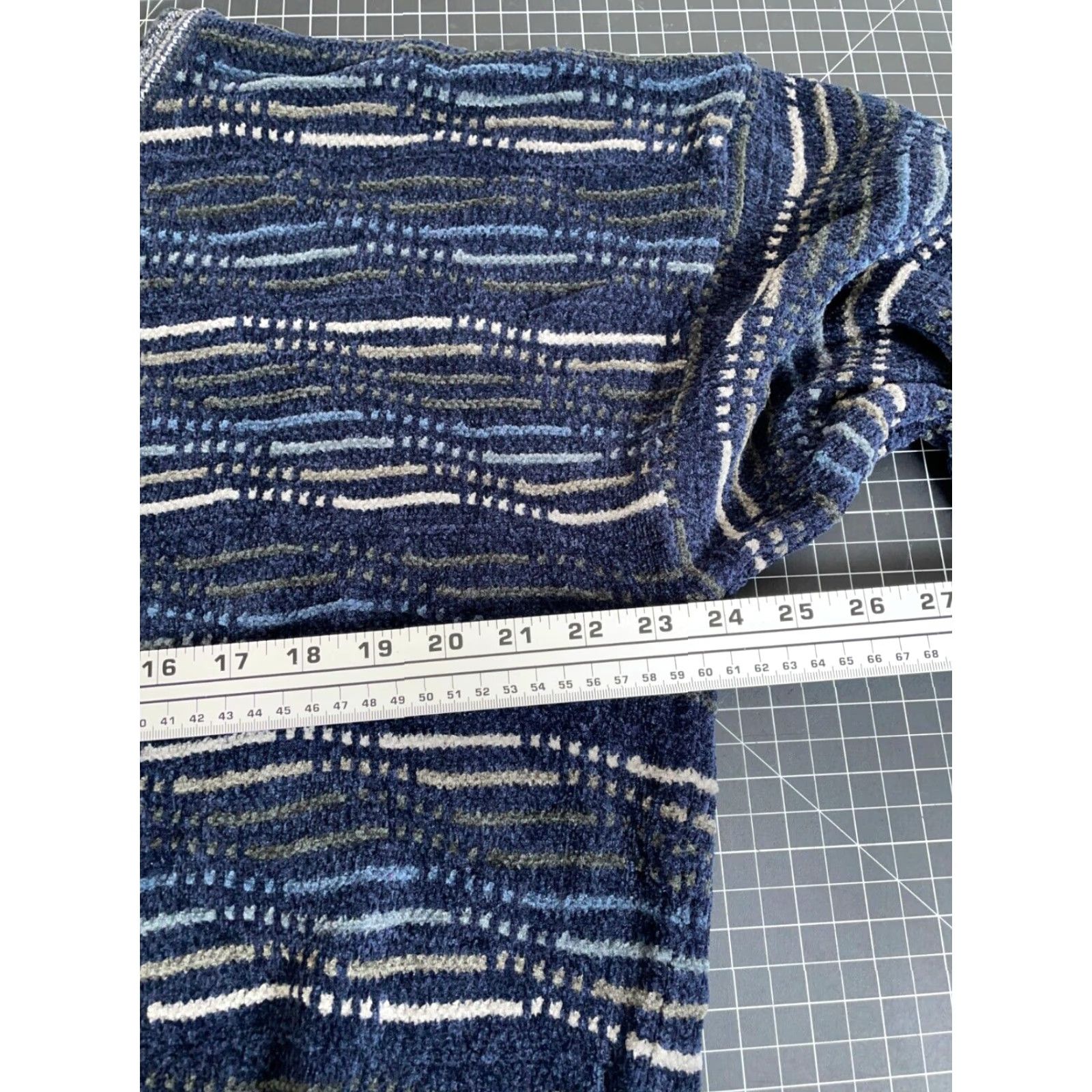 Vintage VINTAGE Chunky-Knit Striped Sweater Adult XL Blue Acrylic 90s Dad Style Mens Size US XL / EU 56 / 4 - 5 Thumbnail