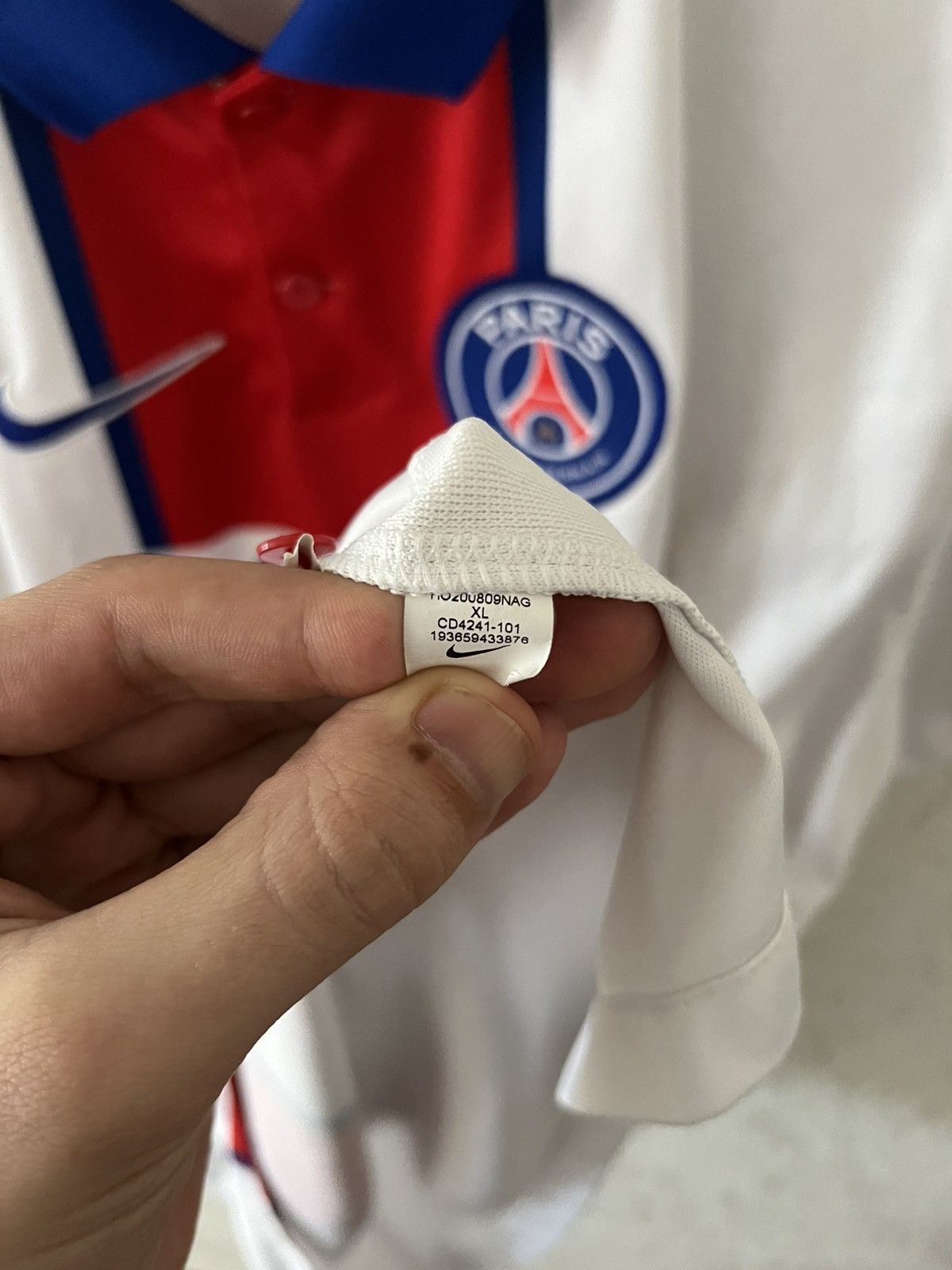 Nike Nike PSG 2020/2021 Away Jersey Football shirt streetwear Size US XL / EU 56 / 4 - 14 Thumbnail