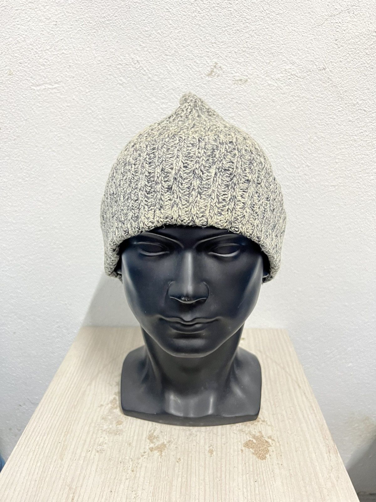 Japanese Brand Jaoanese Brand Uniqlo Beanie Hat Size ONE SIZE - 2 Thumbnail