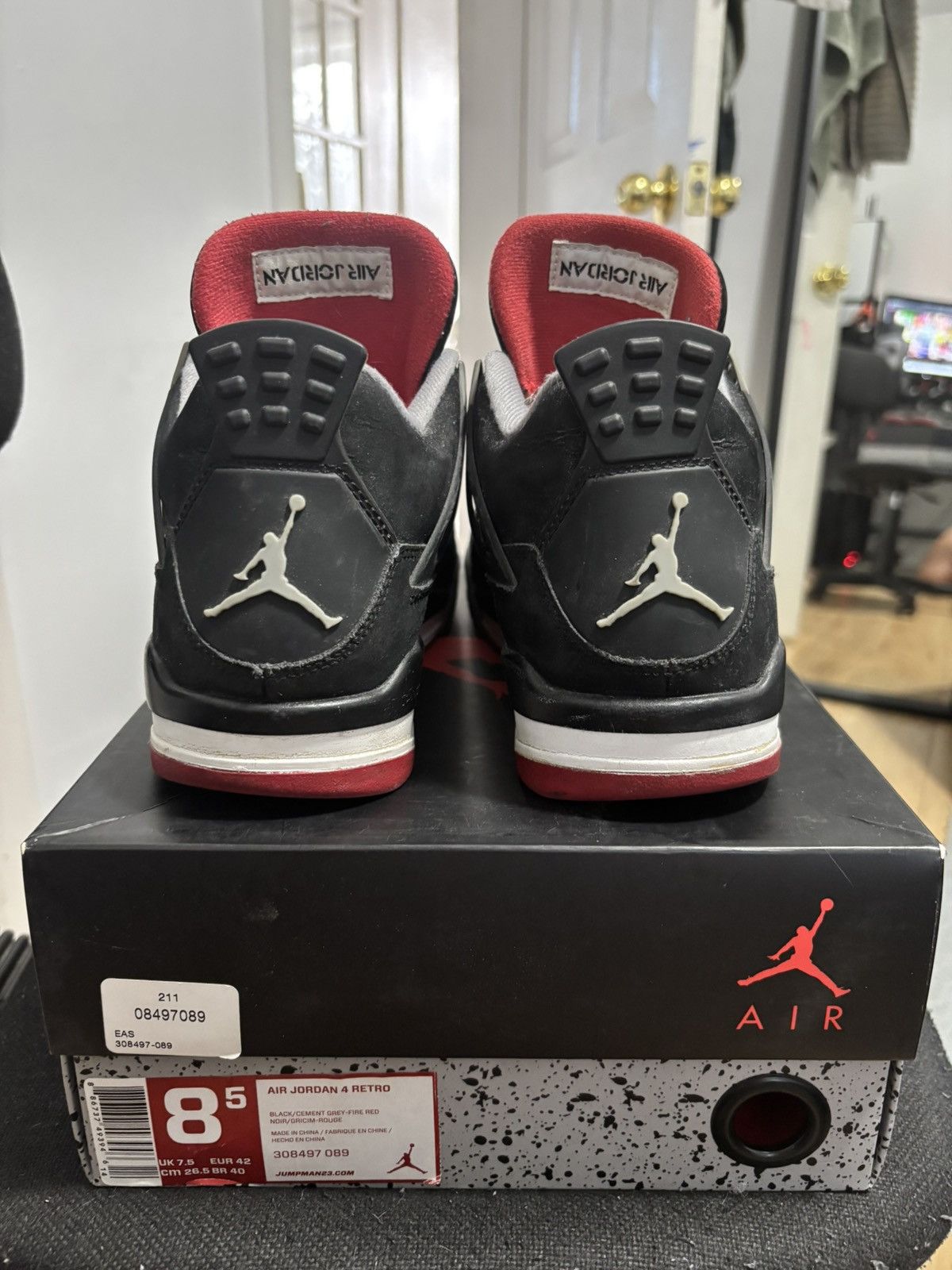 Jordan Brand Jordan Bred 4’s Size US 8.5 / EU 41-42 - 2 Thumbnail