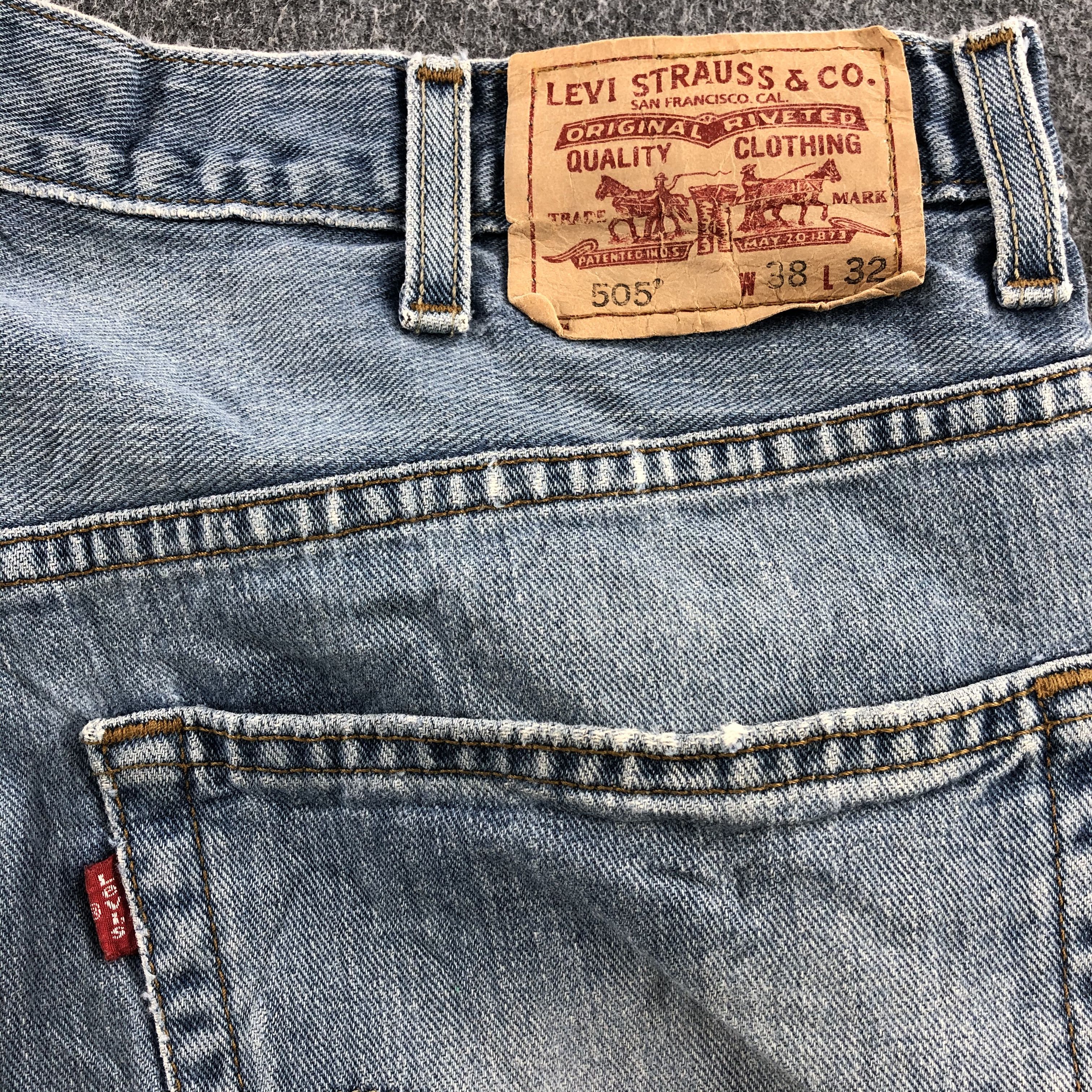 Levi's Light Wash Vintage Levis 505 Jeans-J1168 Size US 37 - 5 Thumbnail