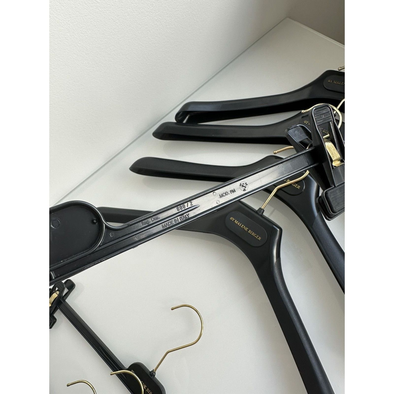 By Malene Birger By malene birger logo premium plastic black hangers Size ONE SIZE - 10 Thumbnail