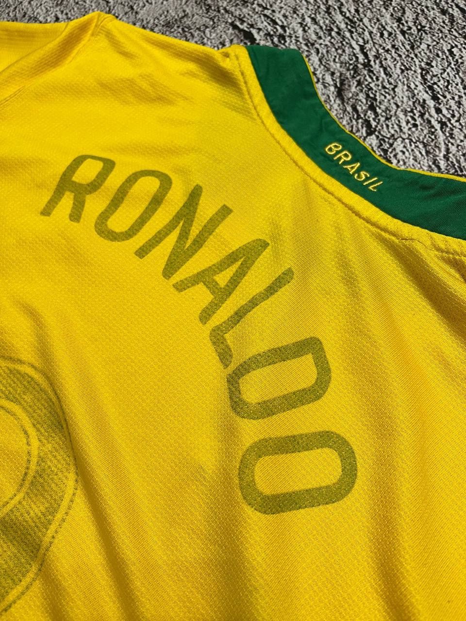 Nike × Vintage 2006 Ronaldo Brazil Match worn Shirt Jersey No. 9 Size M Size US M / EU 48-50 / 2 - 4 Thumbnail