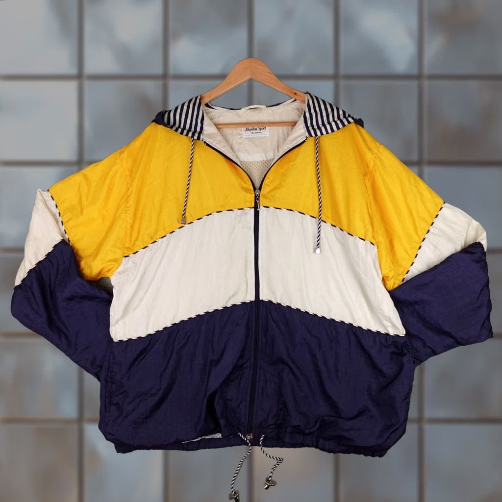 Vintage VINTAGE Janeve Windbreaker Jacket Womens XL Blue Yellow Striped Zip Michigan Size XL / US 12-14 / IT 48-50 - 1 Thumbnail