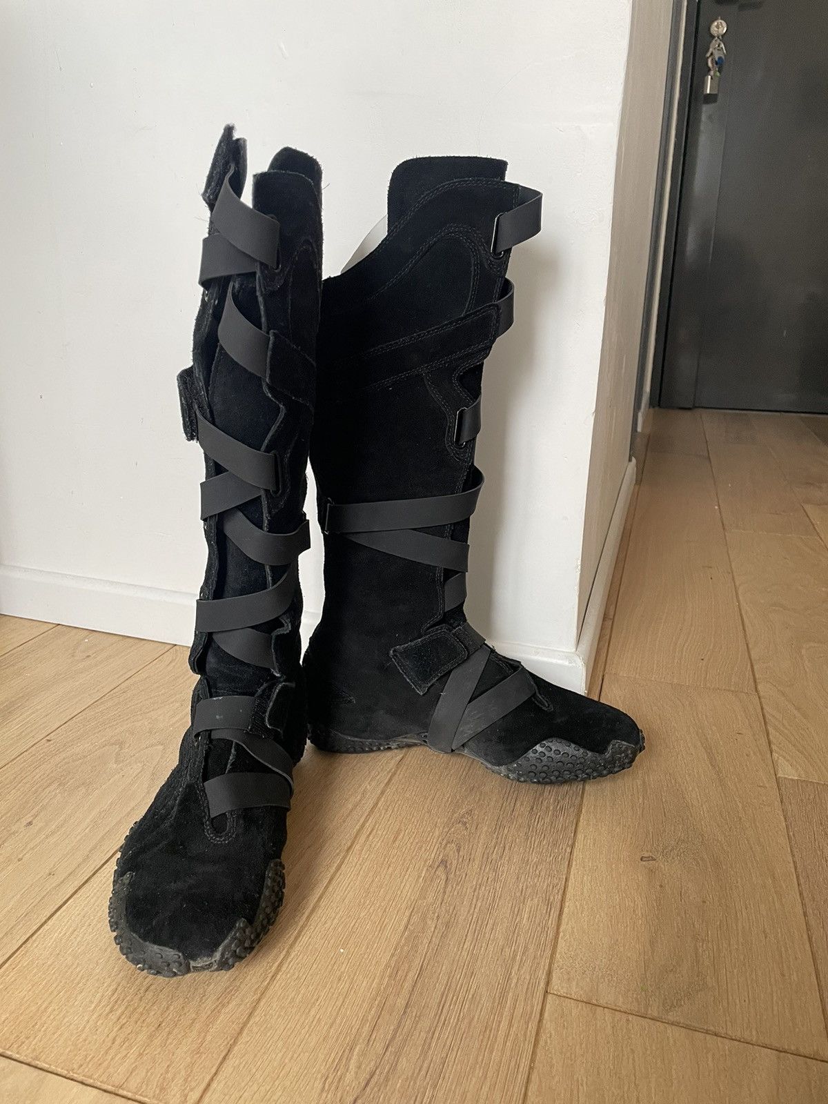 image of Mostro Puma Boots in Black, Women's (Size 6.5)