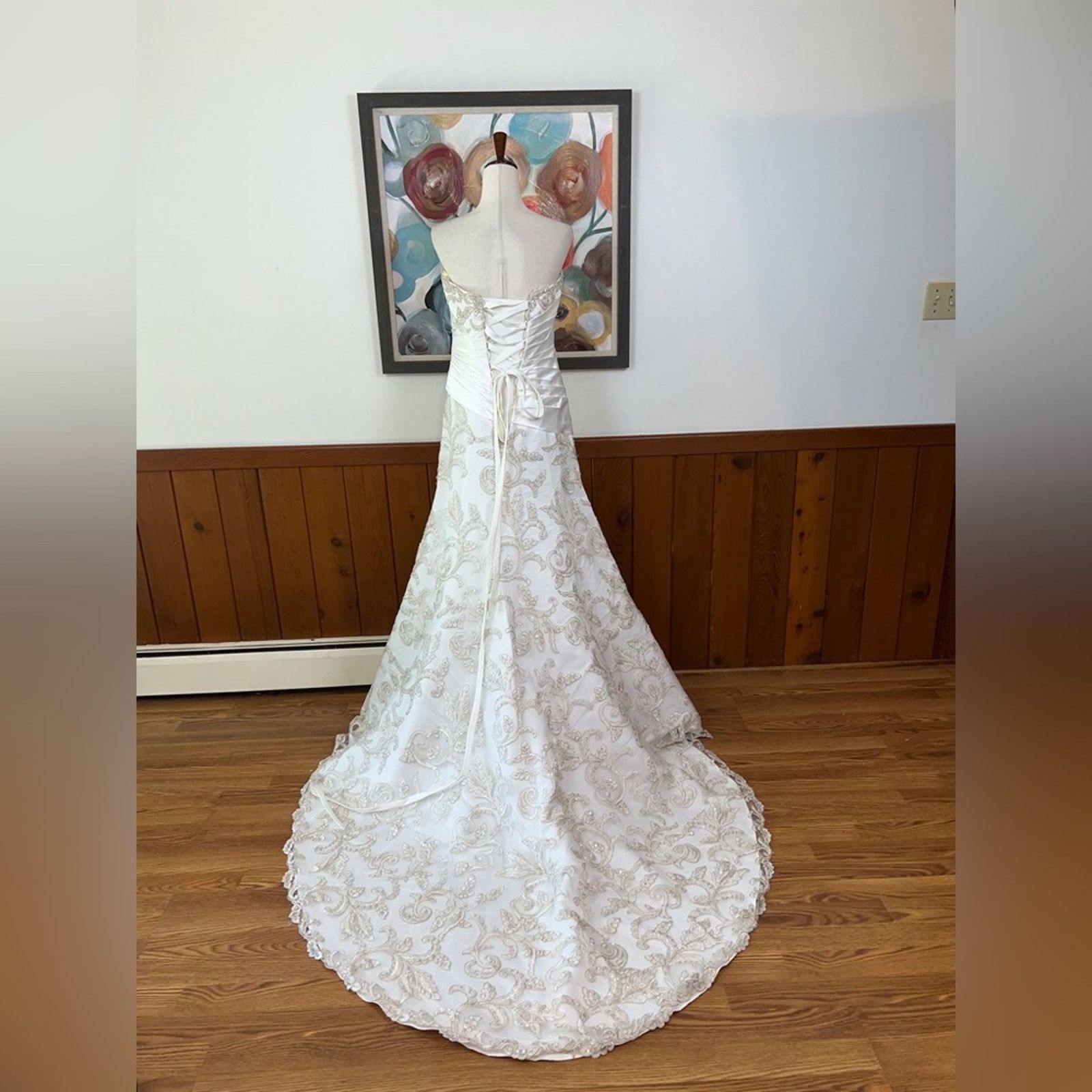 Other Forever Yours Embroidered Lace Overlay Corset Wedding Gown! Size M / US 6-8 / IT 42-44 - 8 Thumbnail
