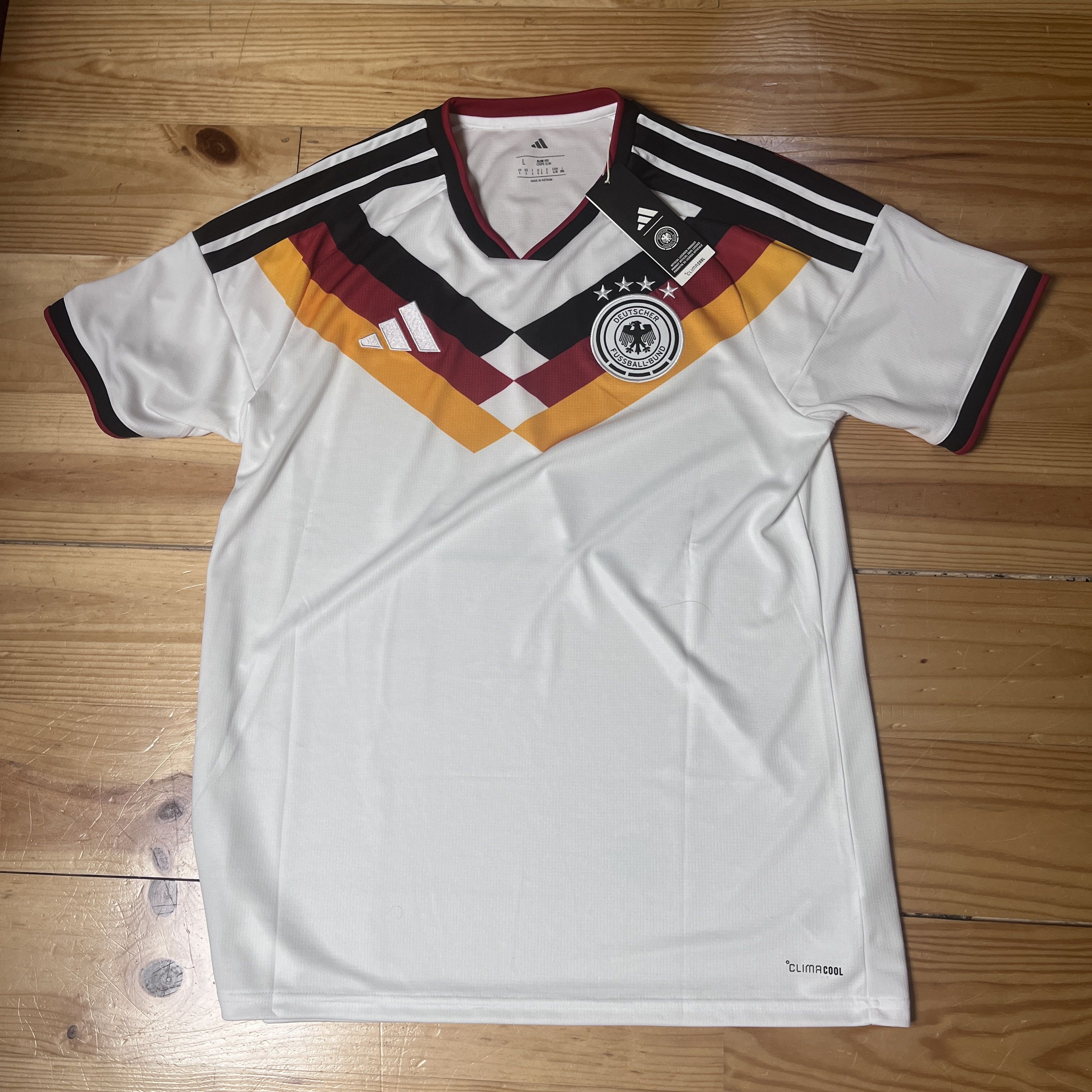 Adidas Official Germany Home Jersey 2024/26 DFB Adidas NWT Size US L / EU 52-54 / 3 - 1 Thumbnail