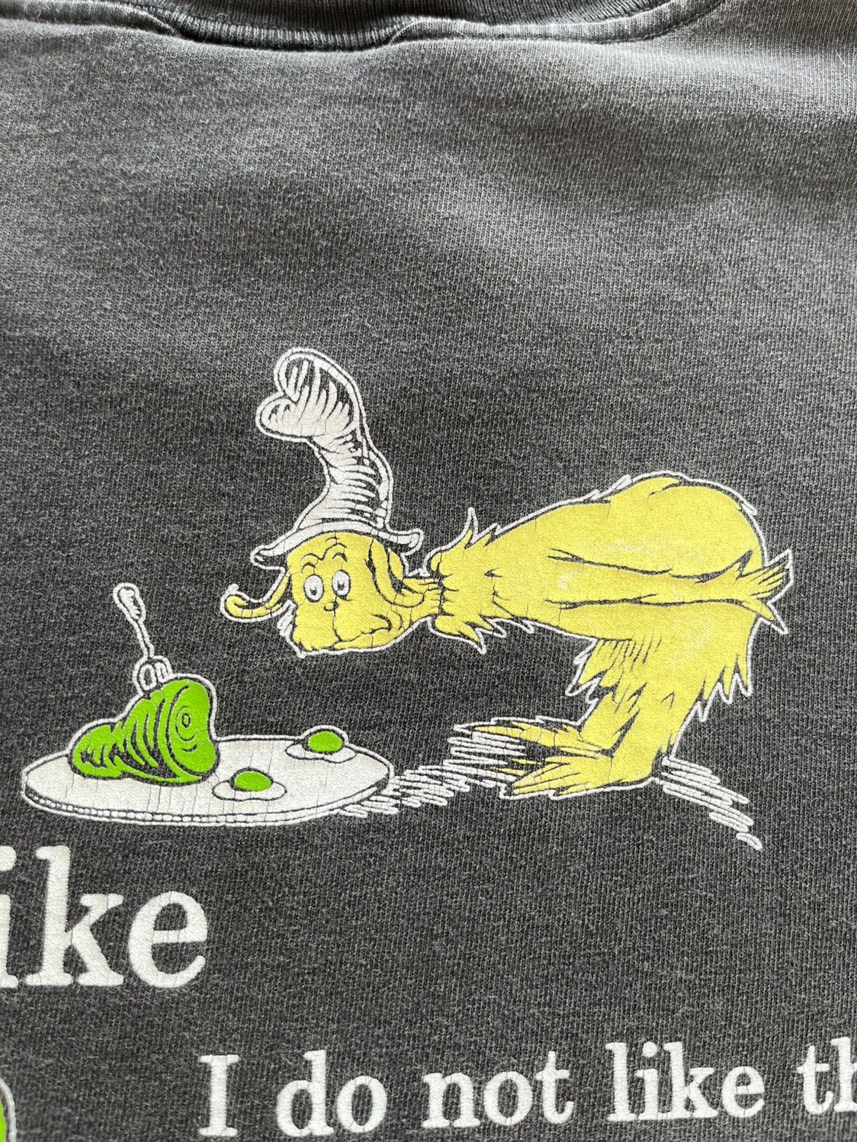 Vintage Dr. Seuss (The Grinch) 90’s Size US XL / EU 56 / 4 - 11 Thumbnail