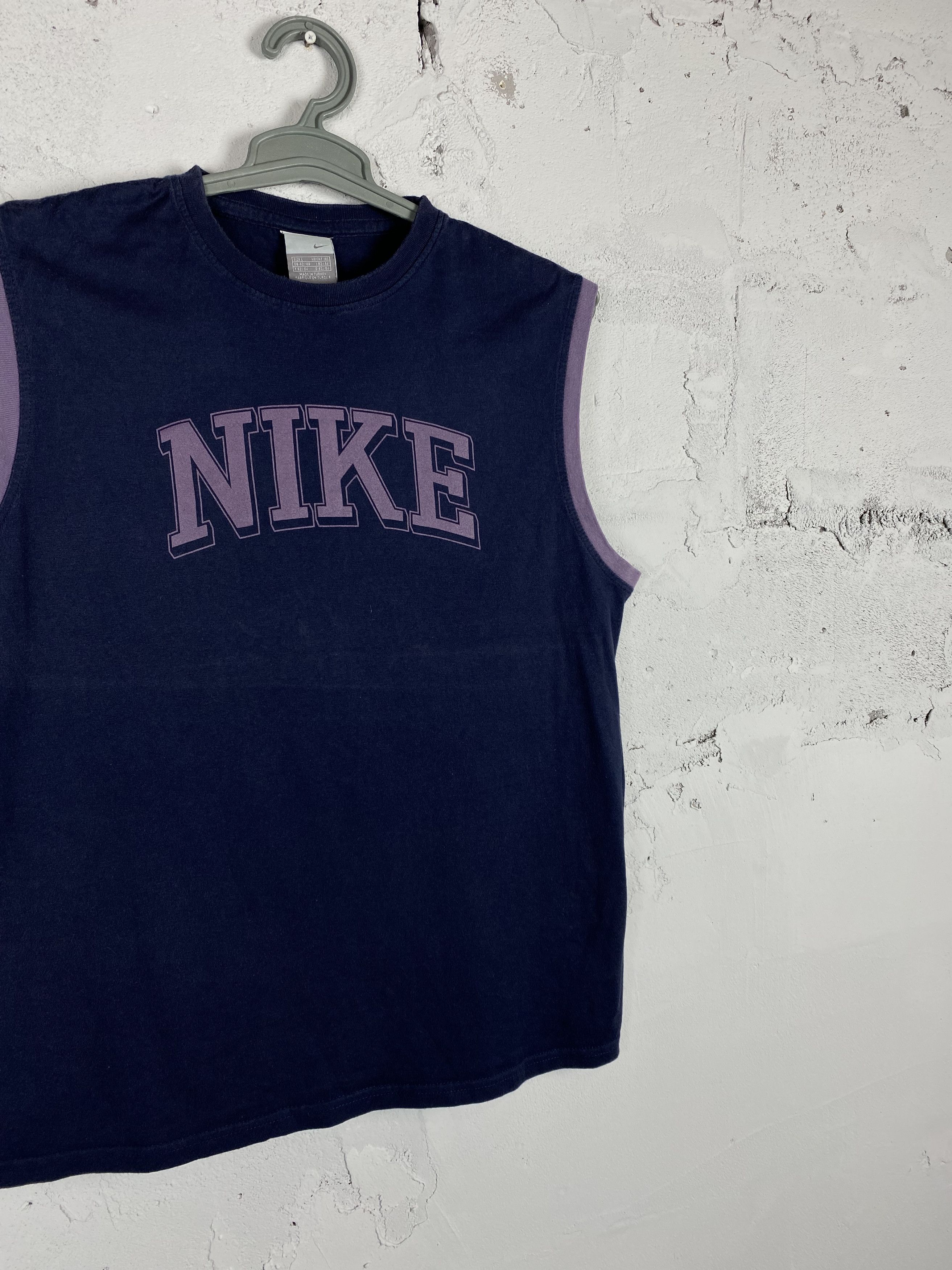 Nike × Vintage Y2K Vintage Nike Center Big Logo T Shirt Tank Top Size US L / EU 52-54 / 3 - 2 Thumbnail