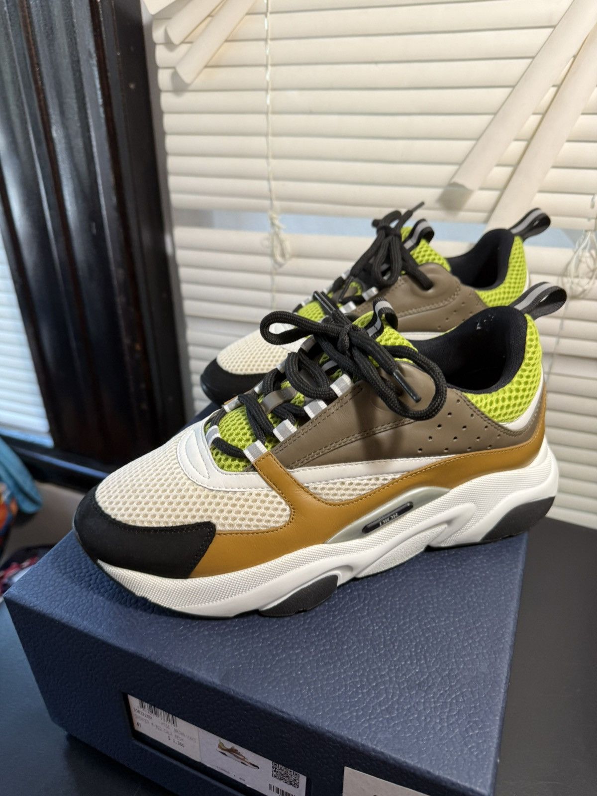 Dior Dior B22 Brown Lime Size Size 8 US / 41 EU Size US 8 / EU 41 - 15 Thumbnail