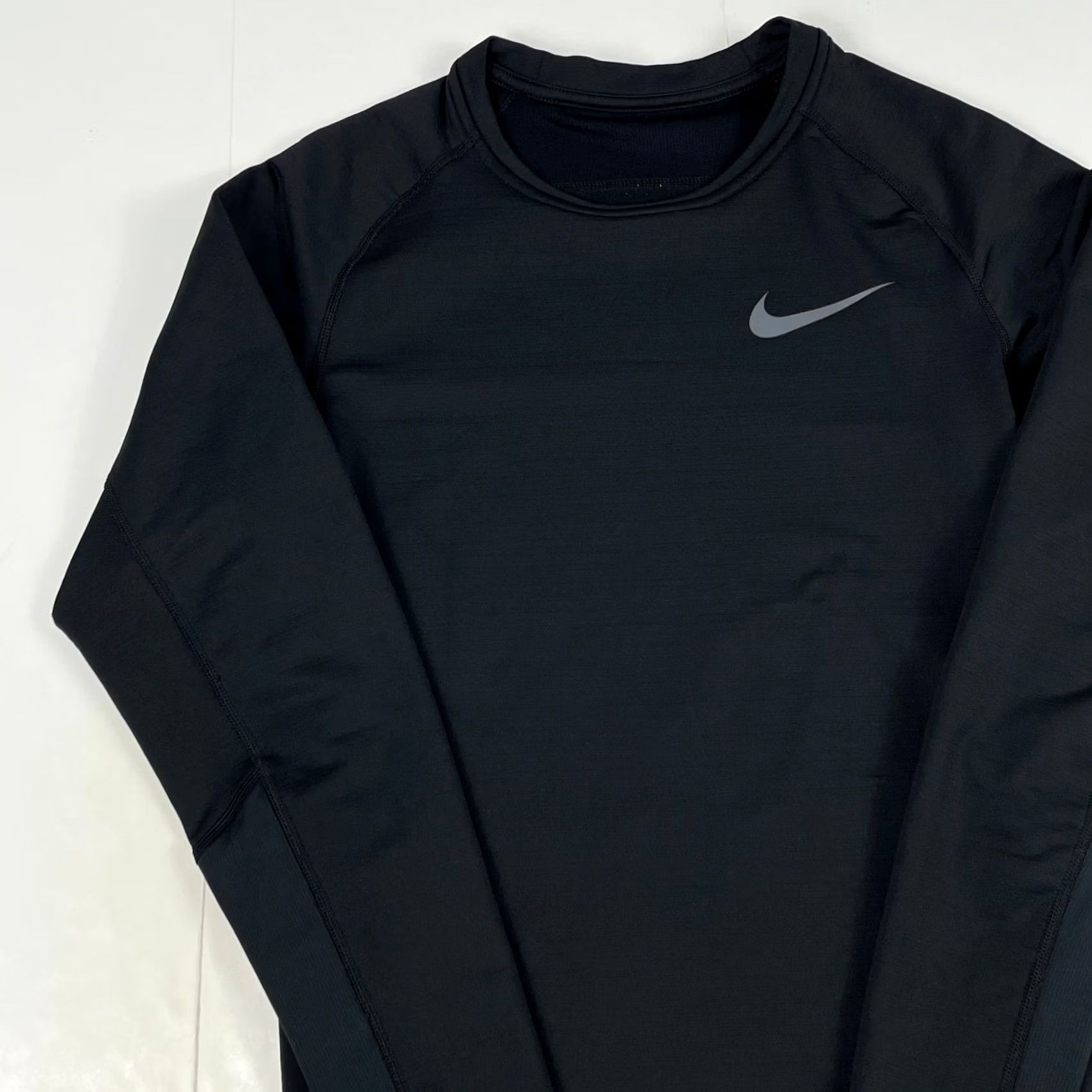 Nike Nike Dri-Fit Compression Crew Shirt Mens Small Black Vertical Workout Size US S / EU 44-46 / 1 - 2 Thumbnail