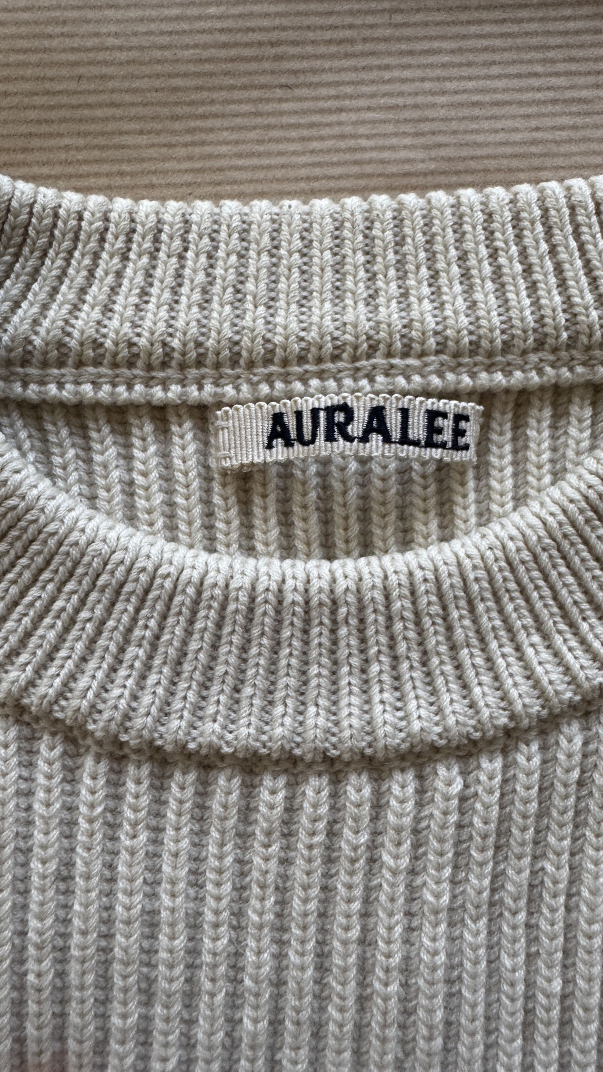 Auralee aa . 4 . as new . SUPER FINE WOOL RIB KNIT BIG P/O .A6AP01RK Size US S / EU 44-46 / 1 - 11 Thumbnail