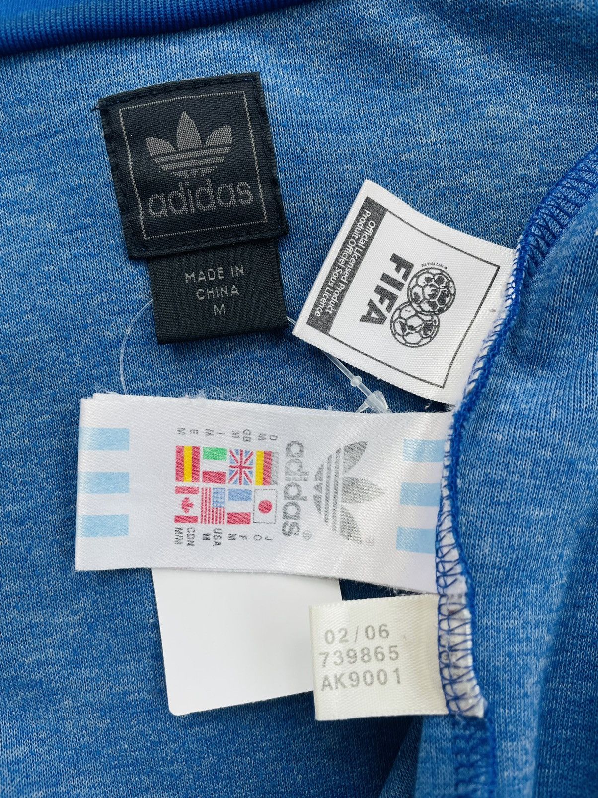 Adidas VINTAGE ADIDAS ITALIA TRACKTOP Size US M / EU 48-50 / 2 - 20 Thumbnail
