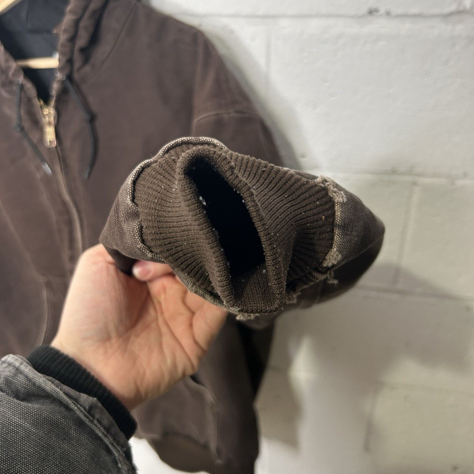 Carhartt Vintage Carhartt Hooded Active Jacket “Dark Brown” J130 DKB Size US XL / EU 56 / 4 - 9 Thumbnail