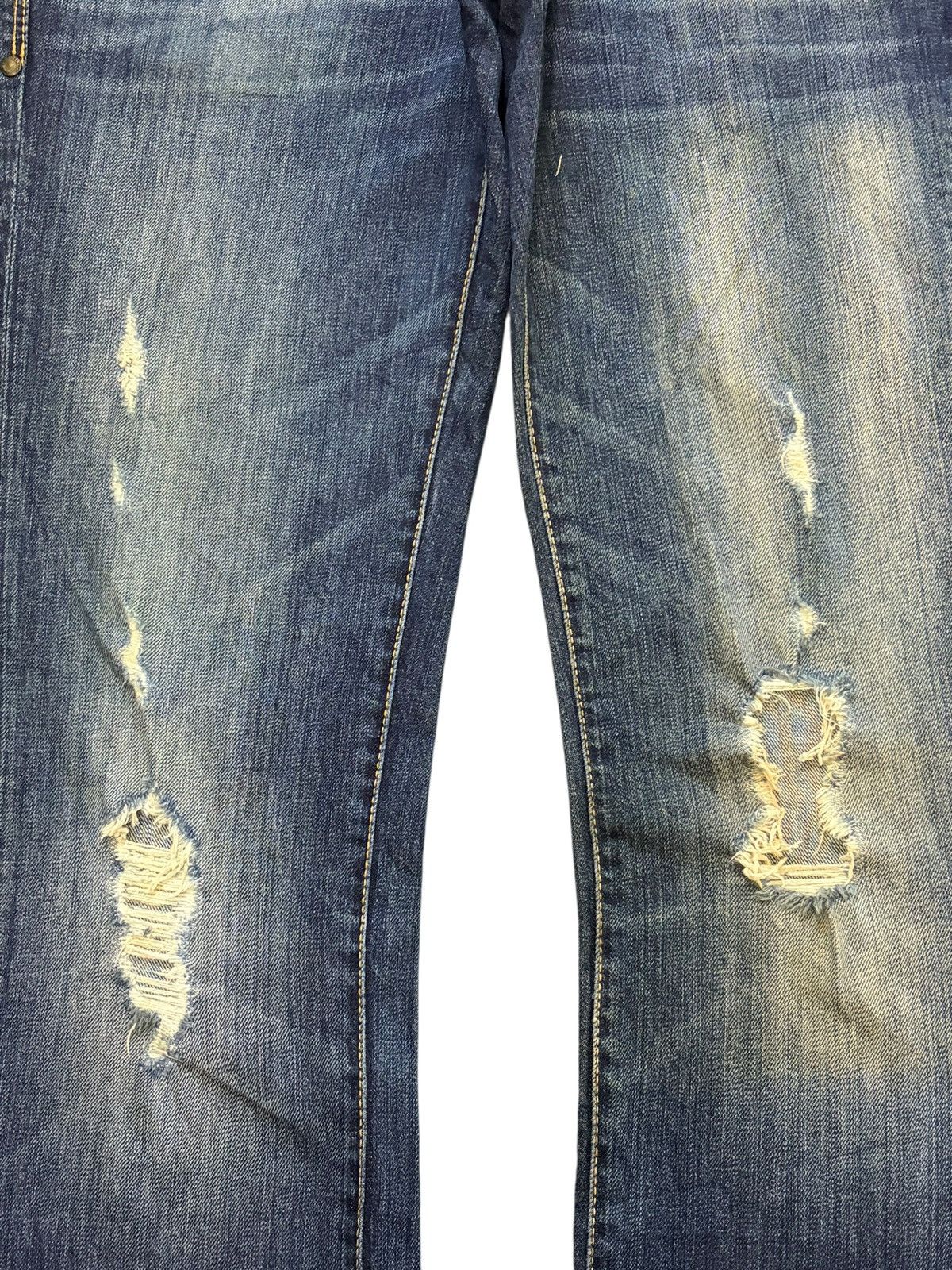 Jimmy Taverniti Vintage Jimmy Taverniti Faded Wash Distressed Jeans Size 31" - 3 Thumbnail