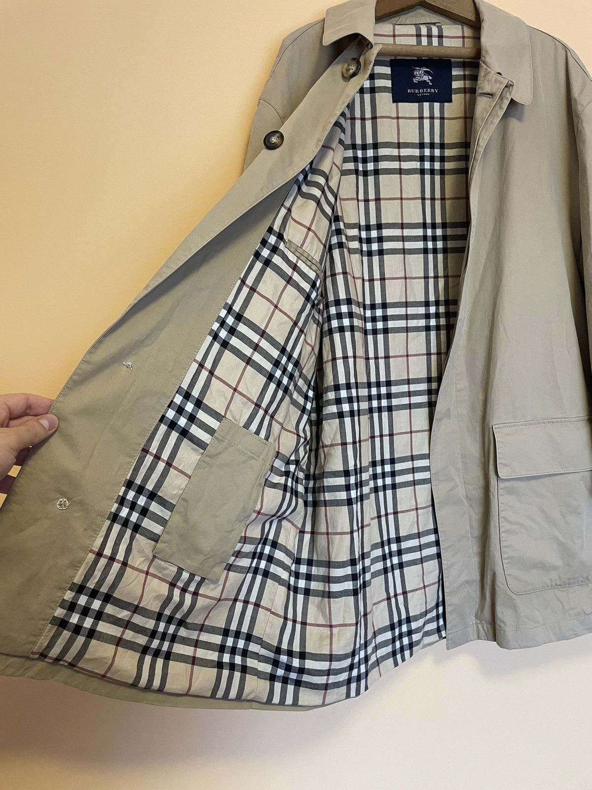 VINTAGE BURBERRY TRENCH COAT JACKET