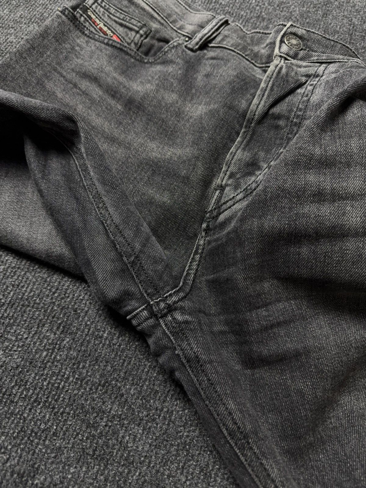 Diesel Luxury 00s Y2K Diesel D-Luster Black Slim Fit Stretch Jeans Size US 31 - 21 Thumbnail