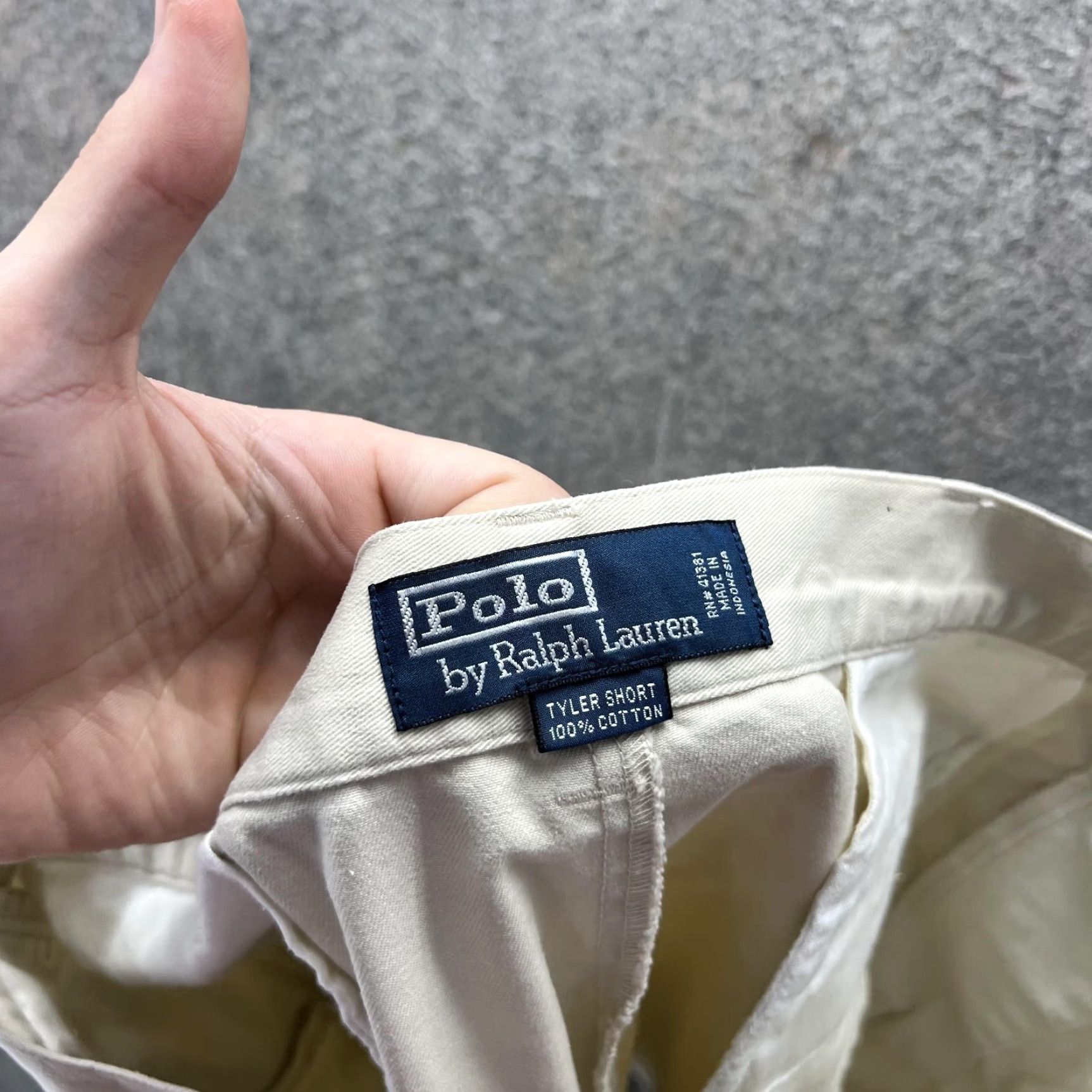 Polo Ralph Lauren Polo Ralph Lauren Shorts Men 36 Khaki Chino Pleated Tan Beige Cotton Vintage No Size US M / EU 48-50 / 2 - 4 Thumbnail