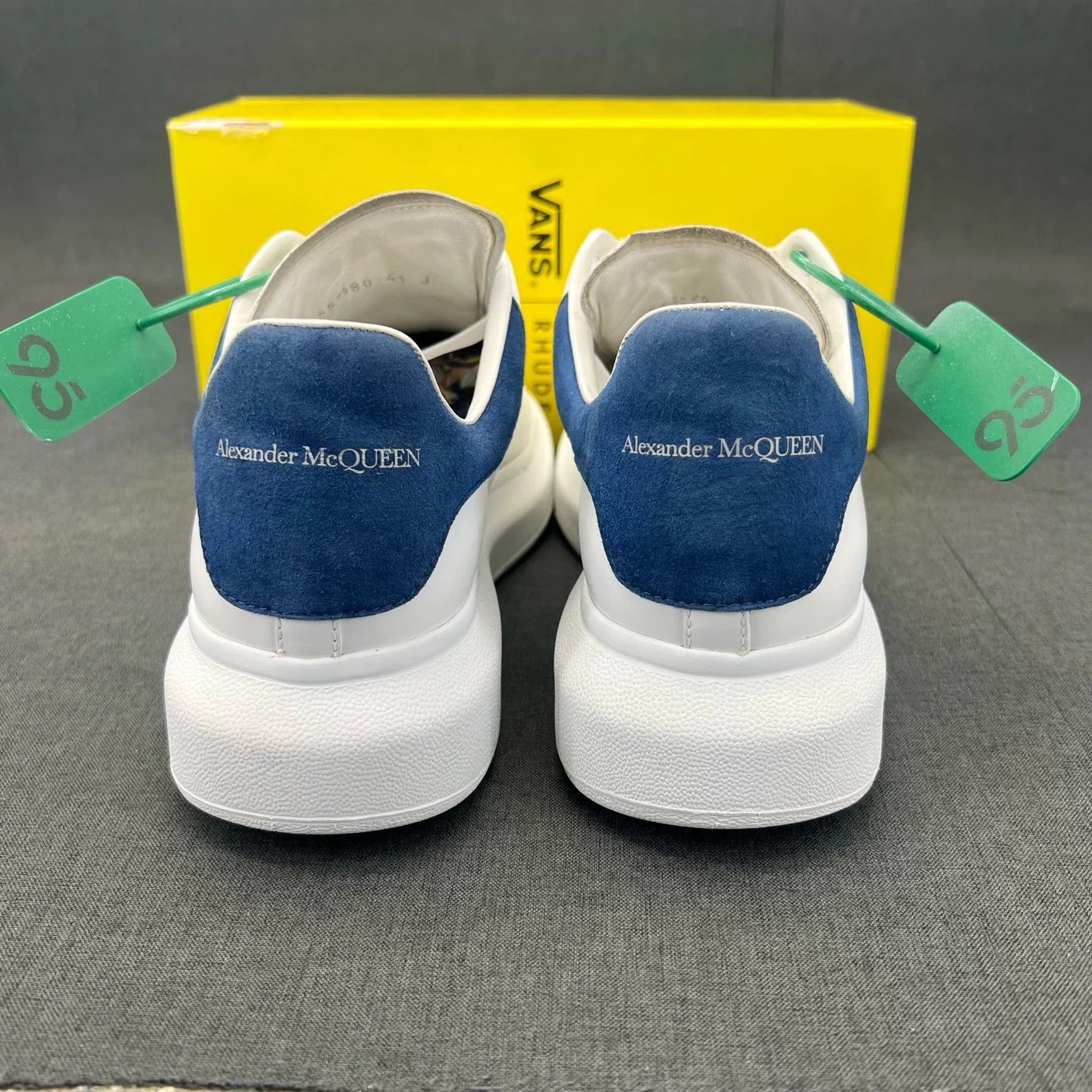 Alexander McQueen McQ blue tail 41 sneakers mint Size US 8 / EU 41 - 5 Thumbnail