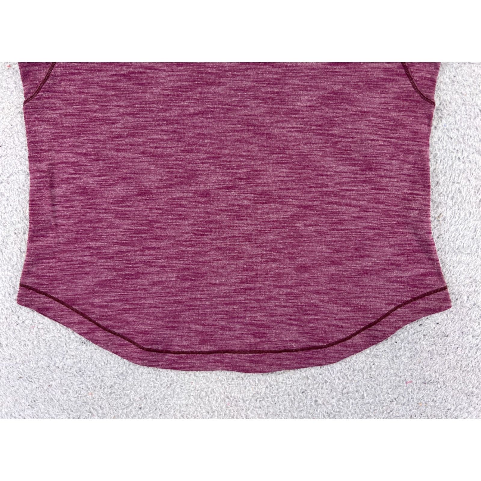 Lululemon Lululemon Shirt Women 4 Purple Long Distance Tank Luon Running Run Racerback Sleeveless Cropped All Seasons Breathable Casual Workwear Size S / US 4 / IT 40 - 5 Thumbnail