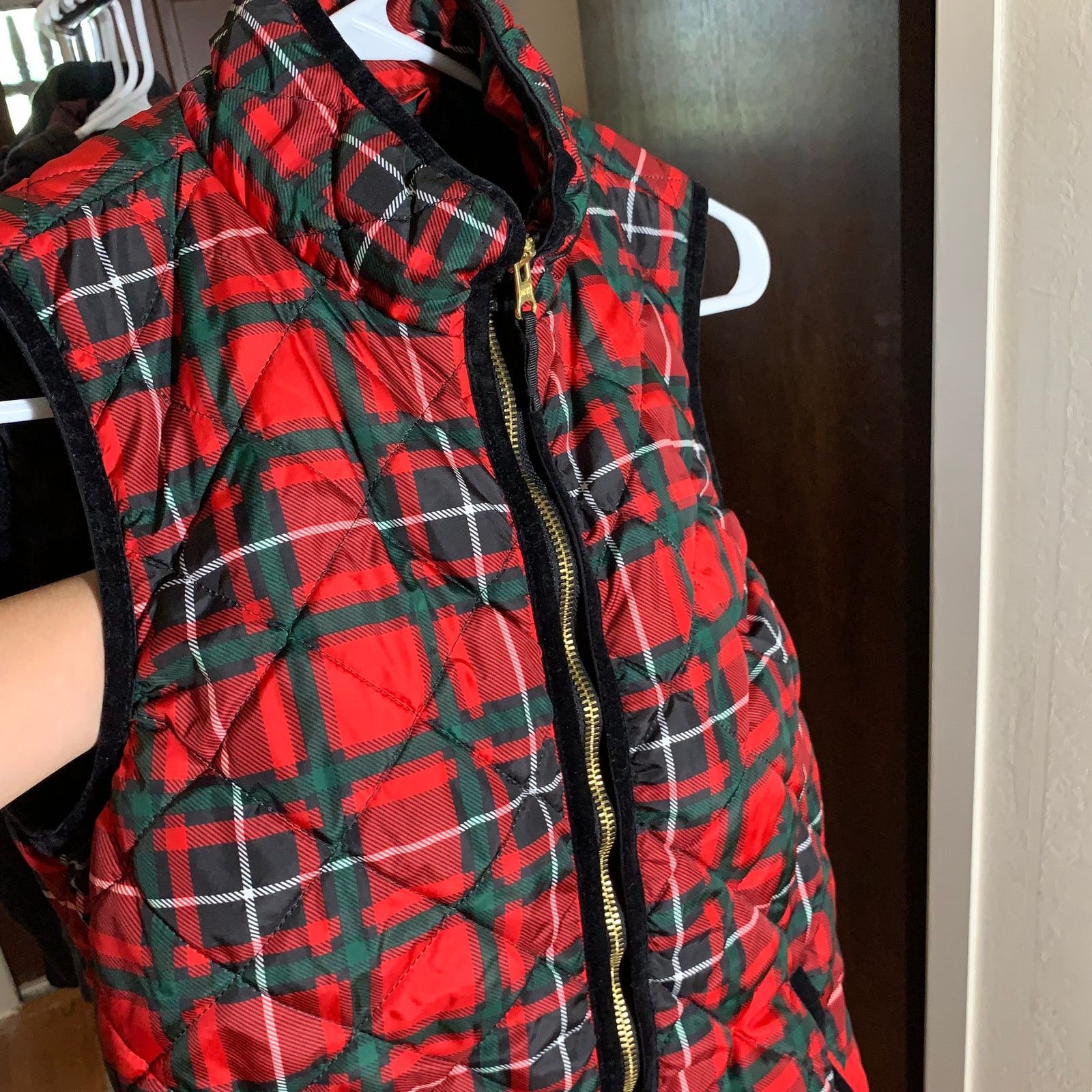 Old Navy Old Navy Women's Red Puffer Winter Vest Size S Size S / US 4 / IT 40 - 6 Thumbnail