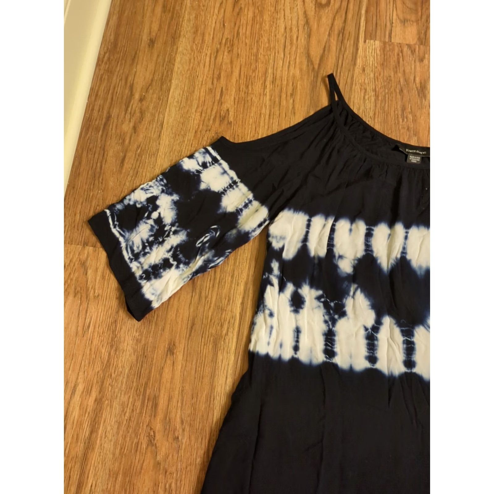 Vintage Karen Kane Women's Dress Cold Shoulder 3/4 Sleeve Knee Length Blue Ombre Size S Size S / US 4 / IT 40 - 4 Thumbnail