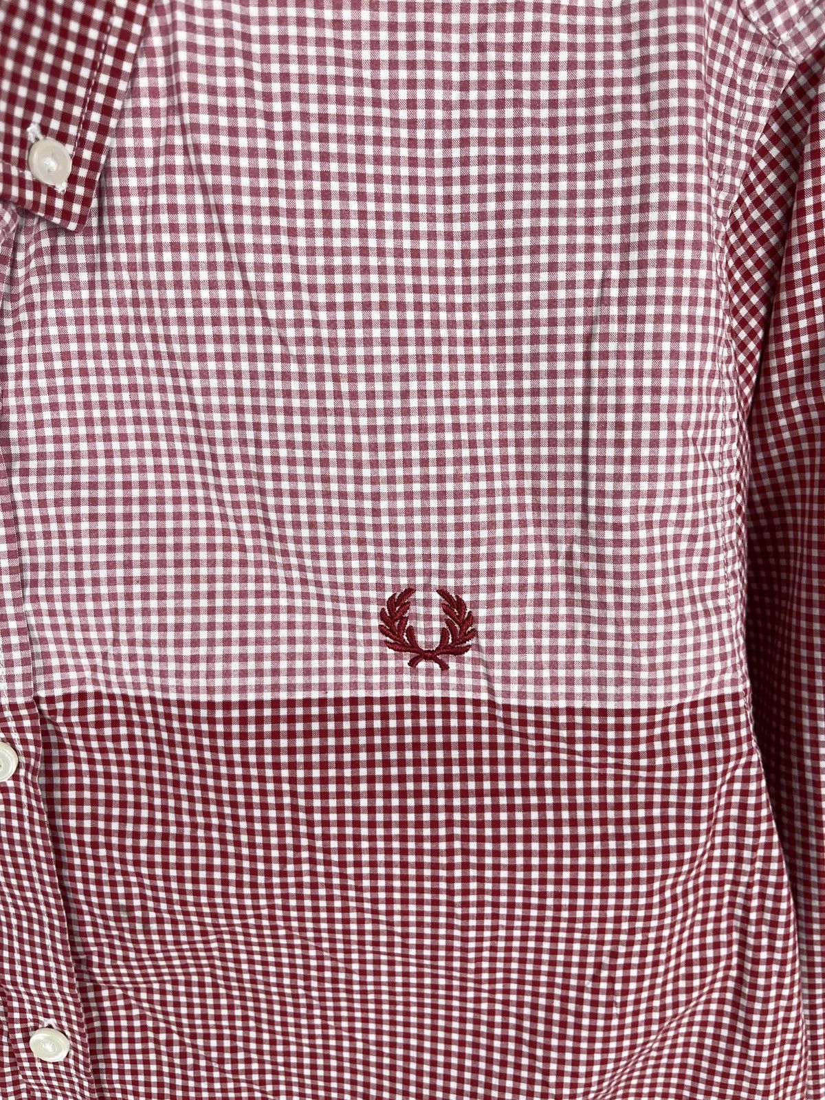 Fred Perry Fred Perry red checkered long sleeve shirt Size US M / EU 48-50 / 2 - 6 Thumbnail