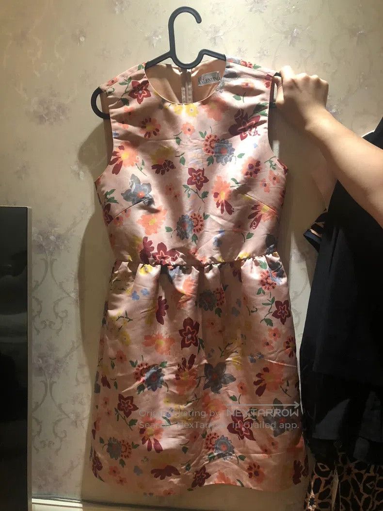 Valentino Valentino dress Size S / US 4 / IT 40 - 2 Thumbnail