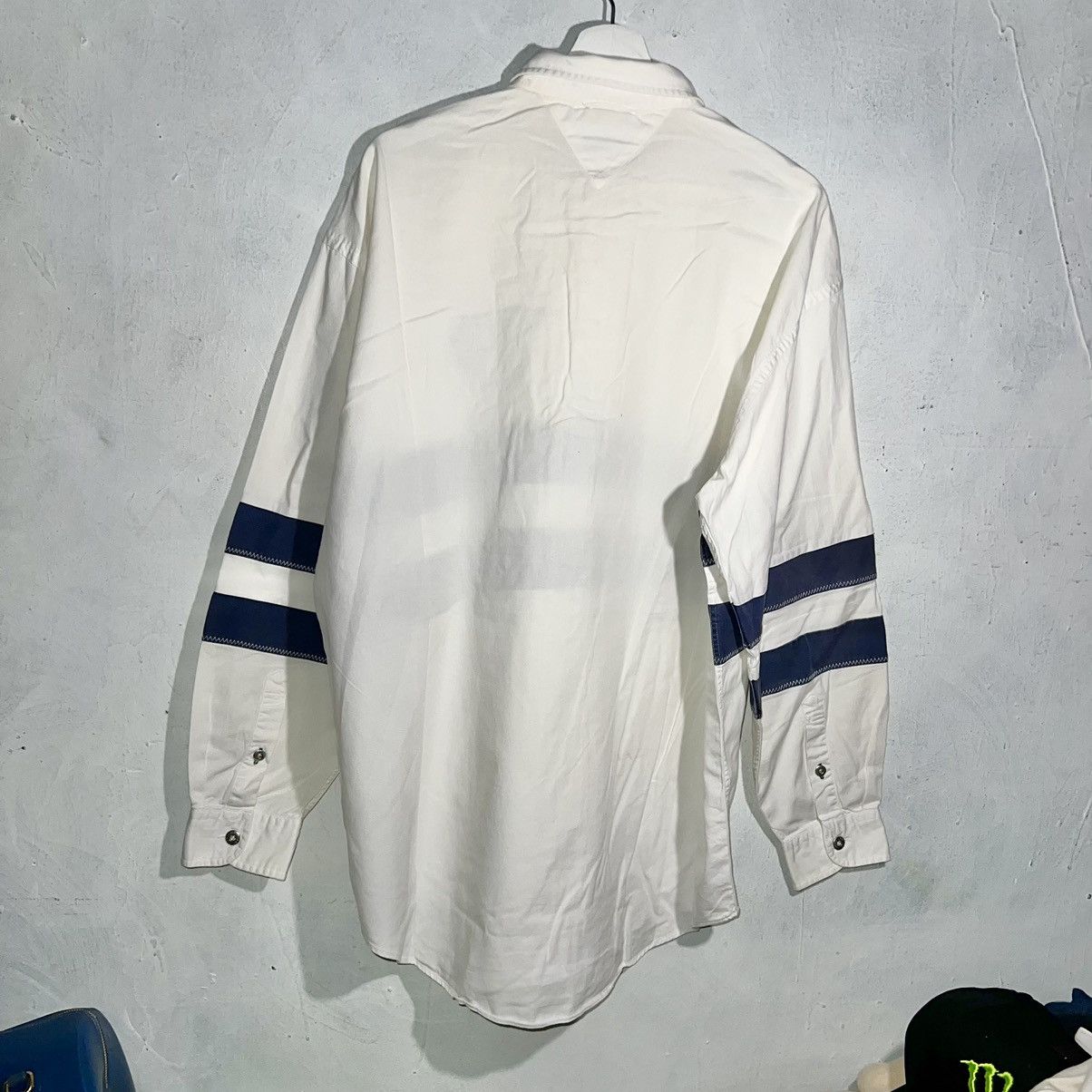 Tommy Hilfiger × Vintage 90s vintage Tommy Hilfiger button up white navy long sleeve Size US L / EU 52-54 / 3 - 6 Thumbnail